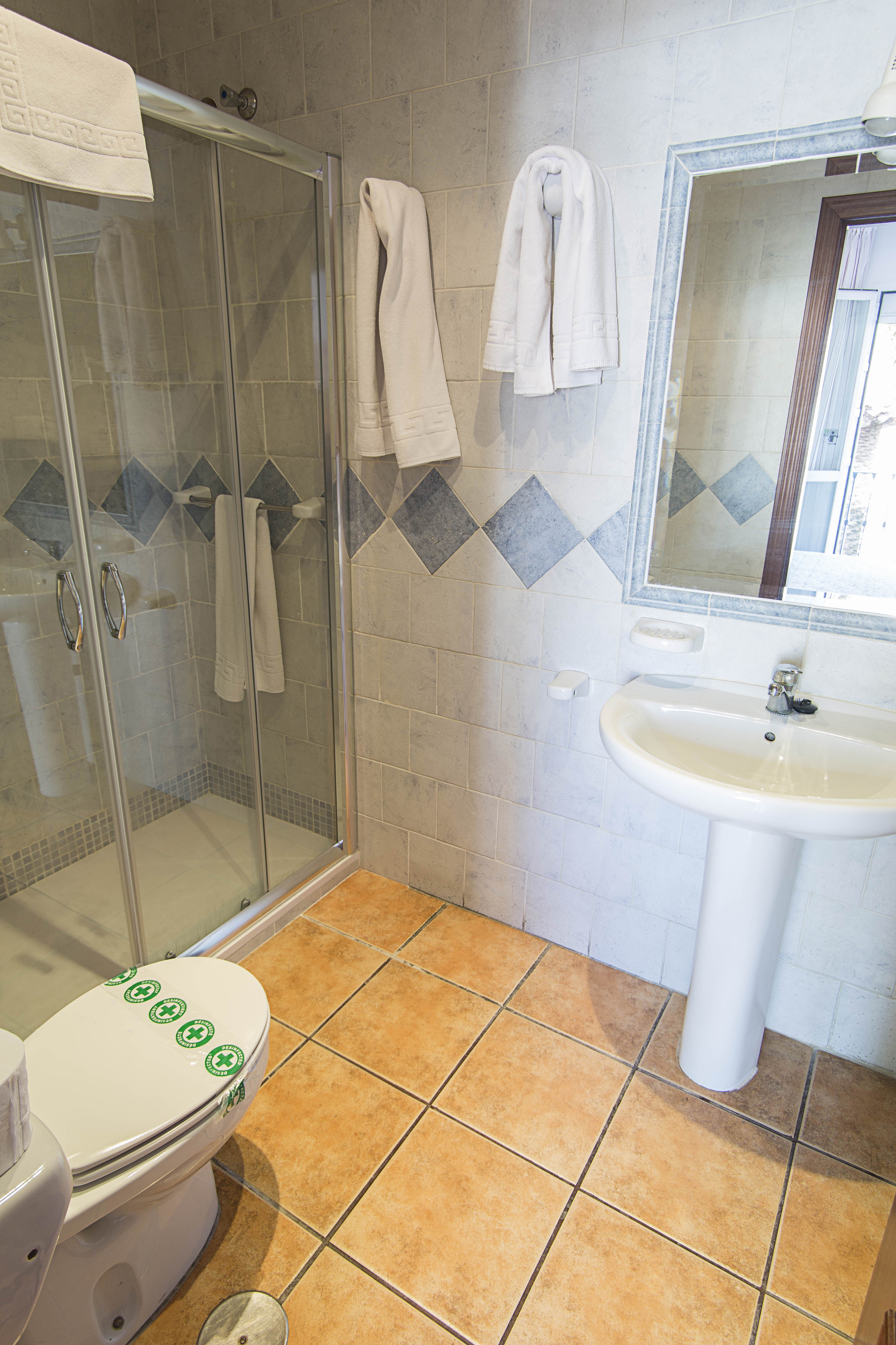 Double Single Economy