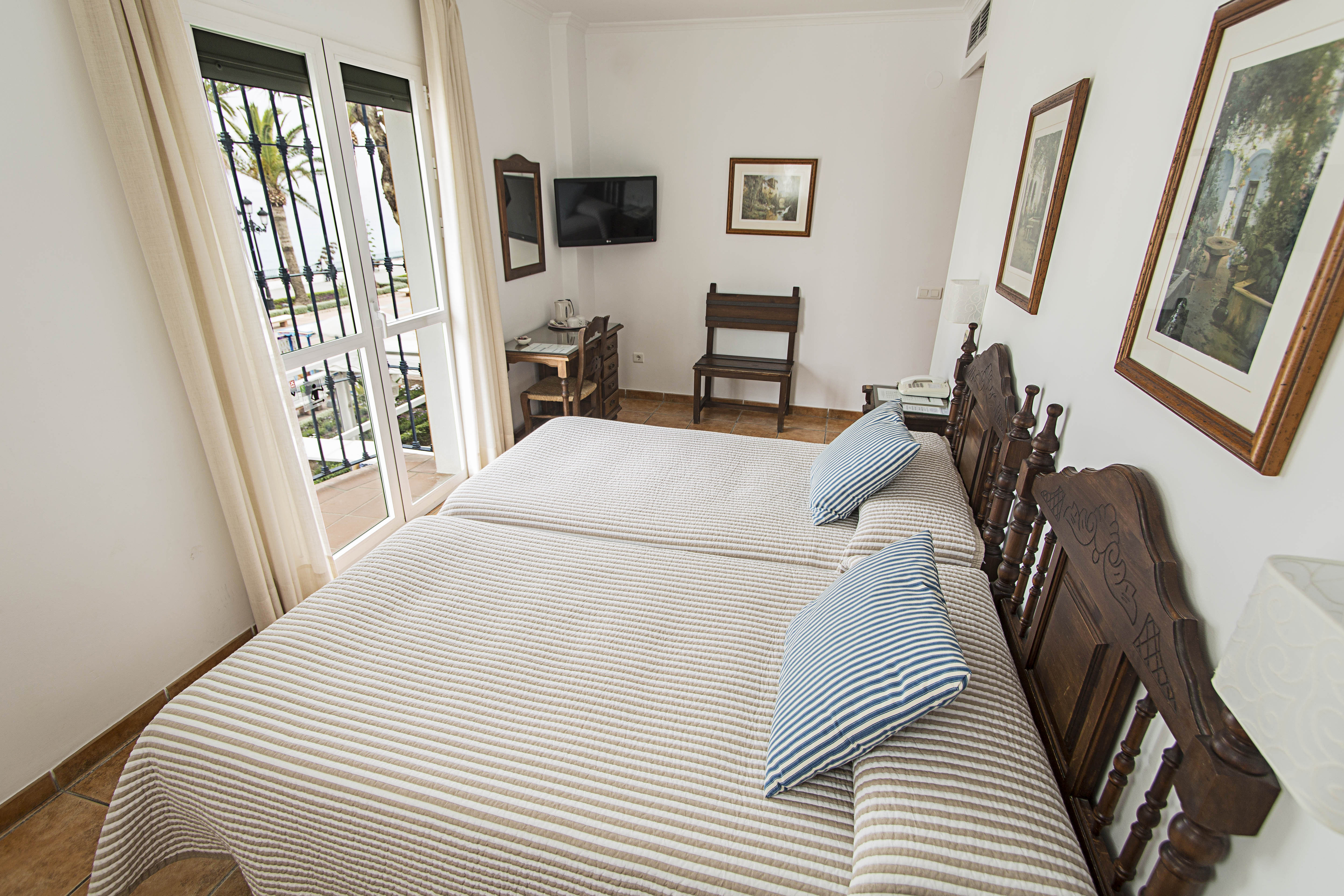 Double Single Sea View