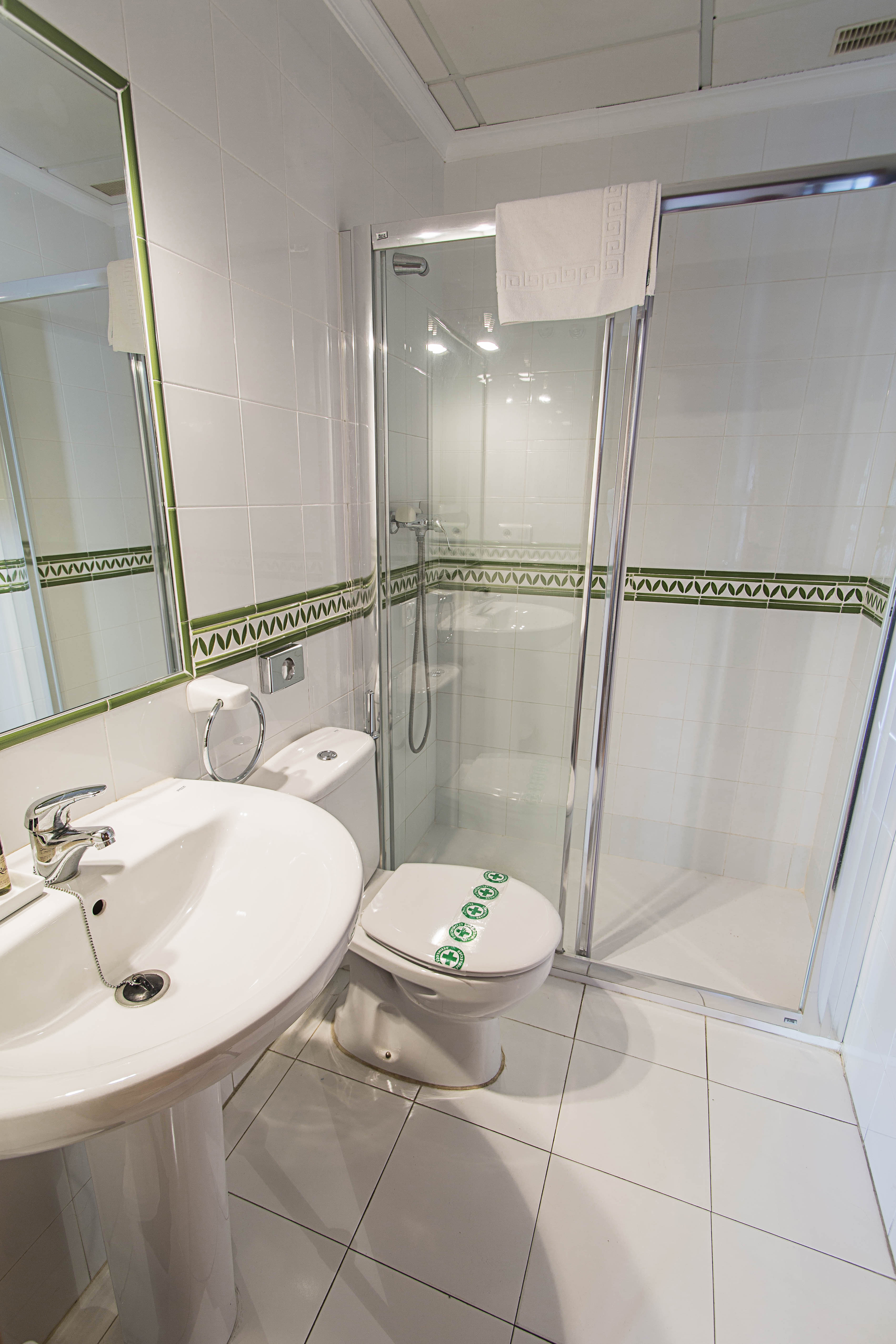 Double Single Economy