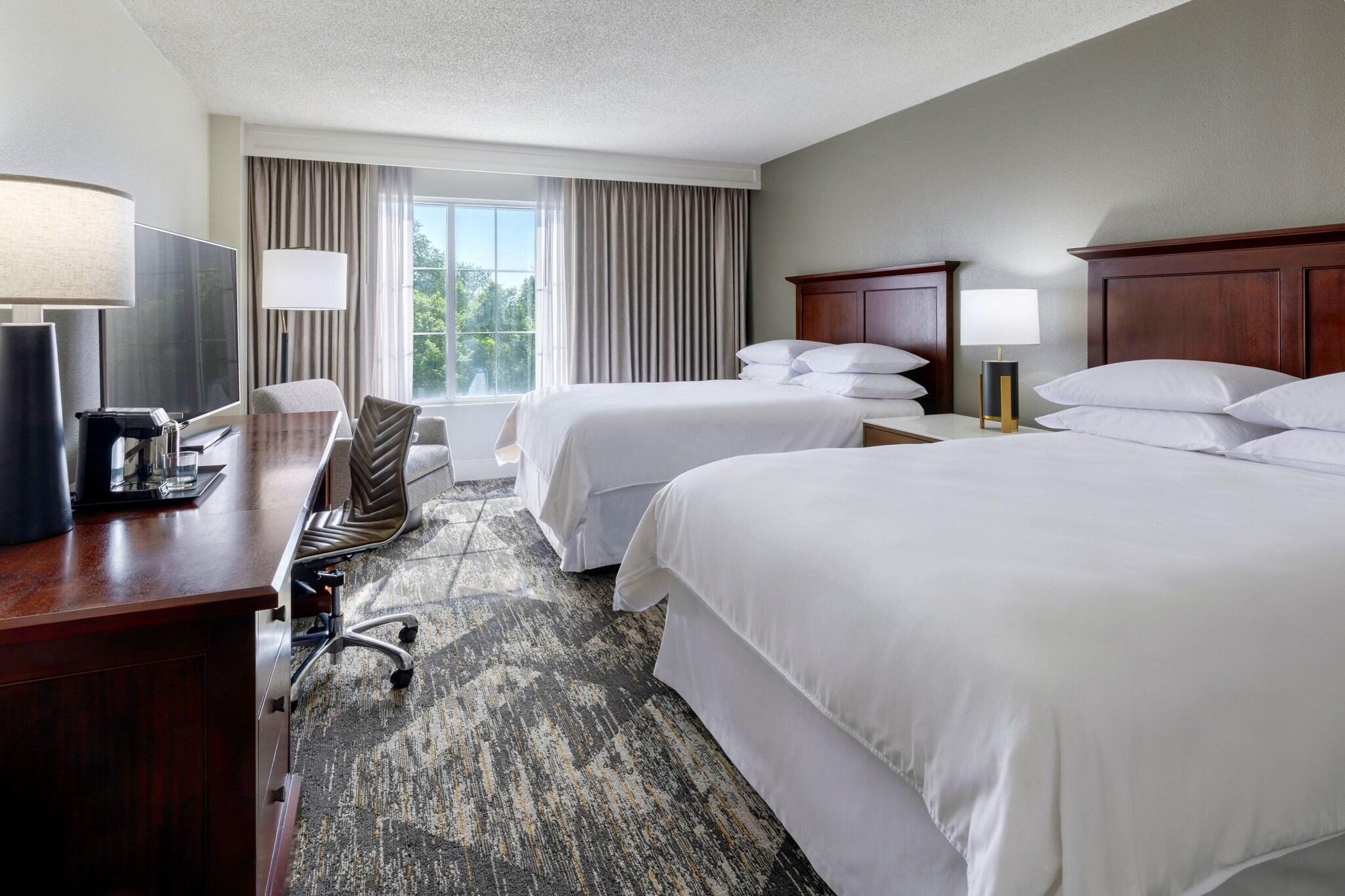 Double Club Two Queen Beds