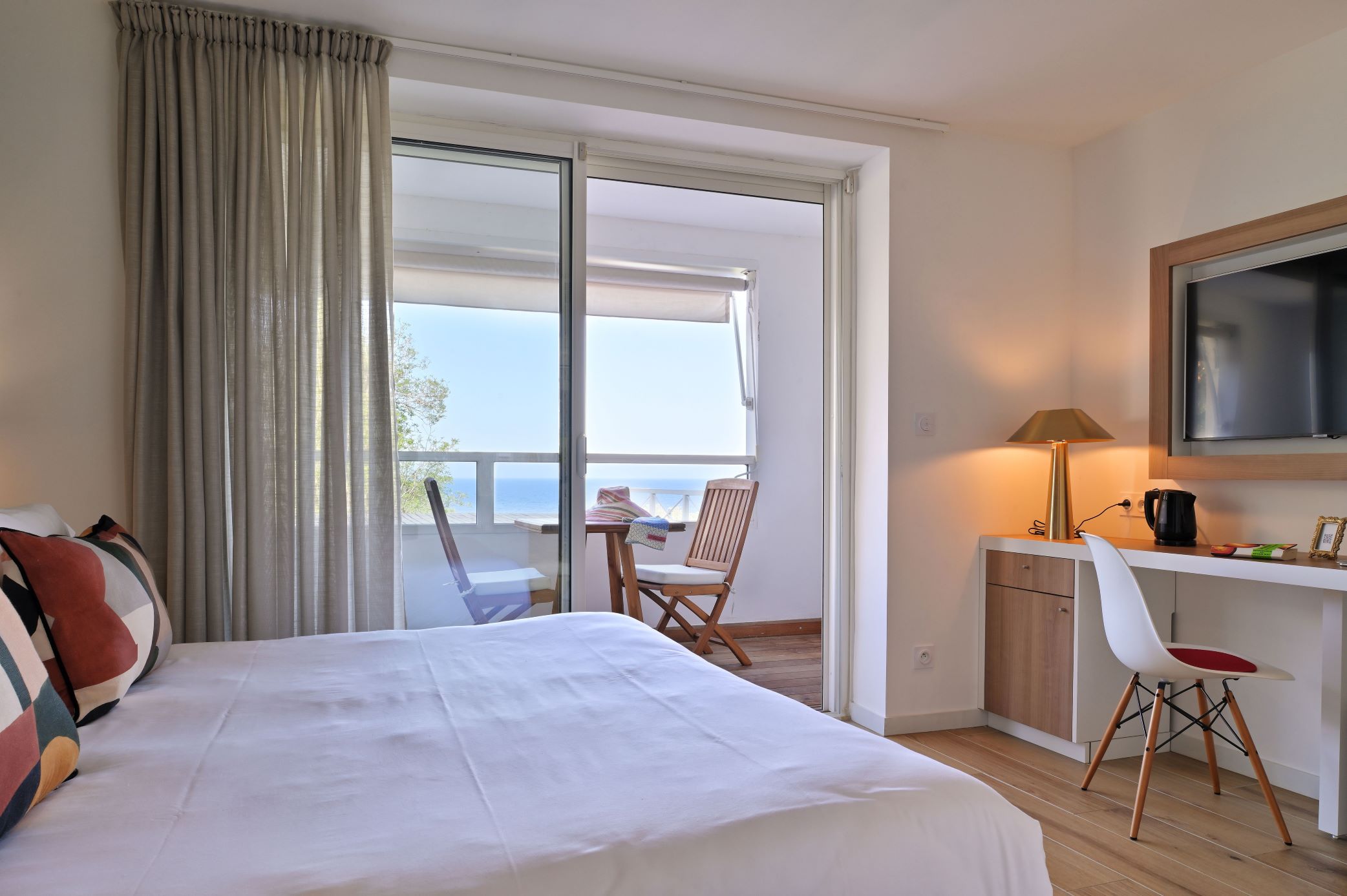 Double Superior Sea View