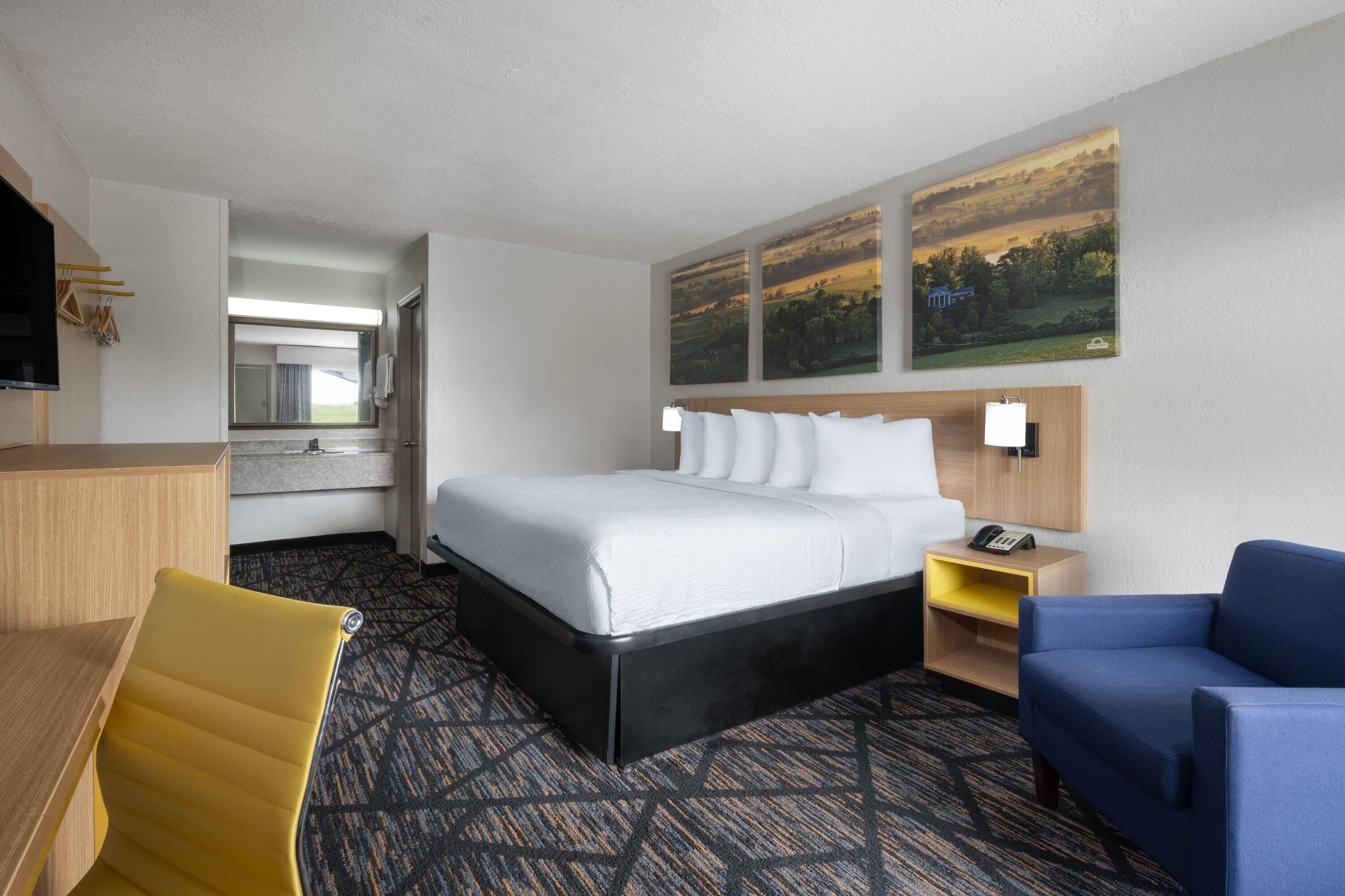 Triple King Size Bed