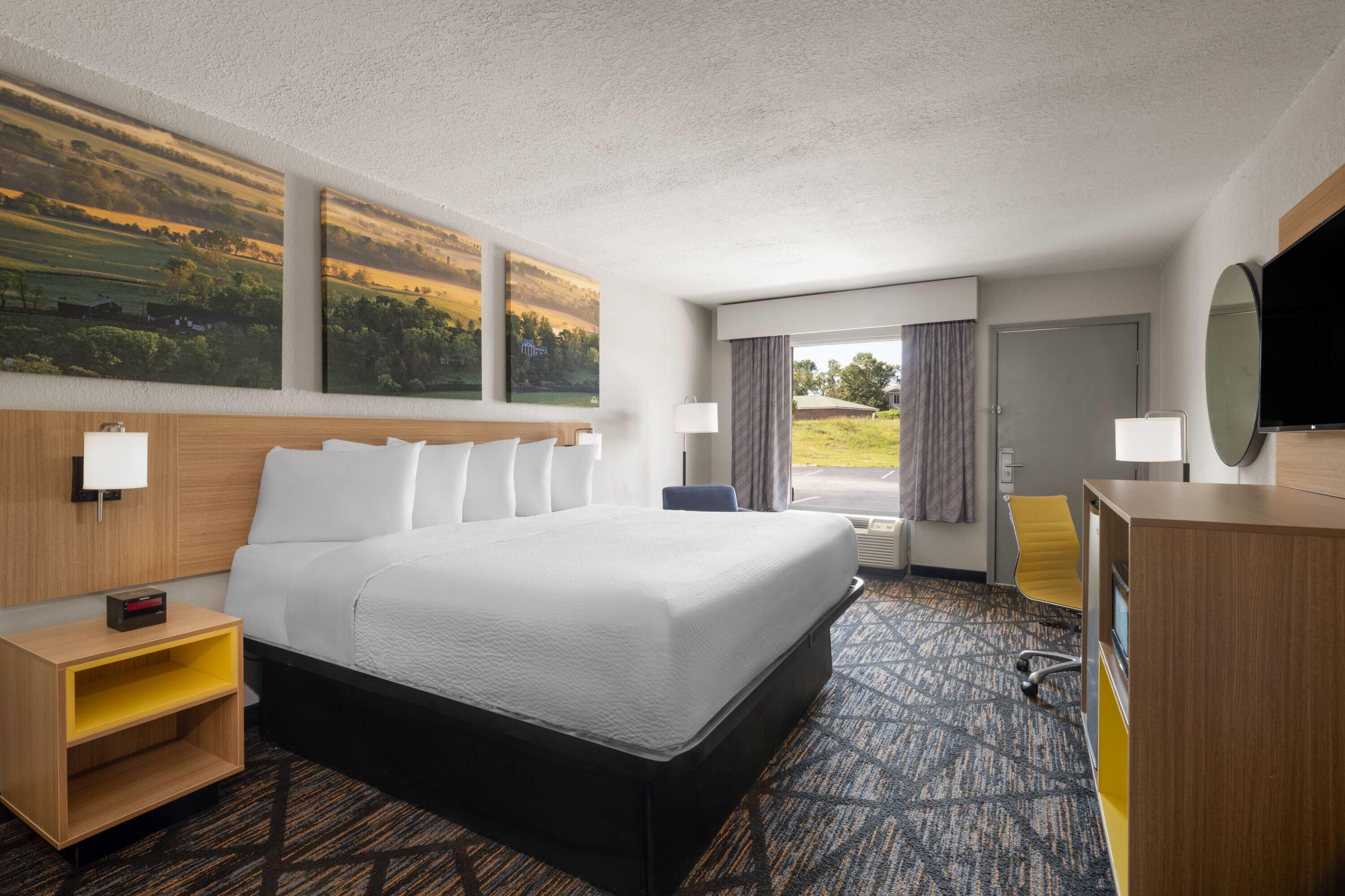 Triple King Size Bed