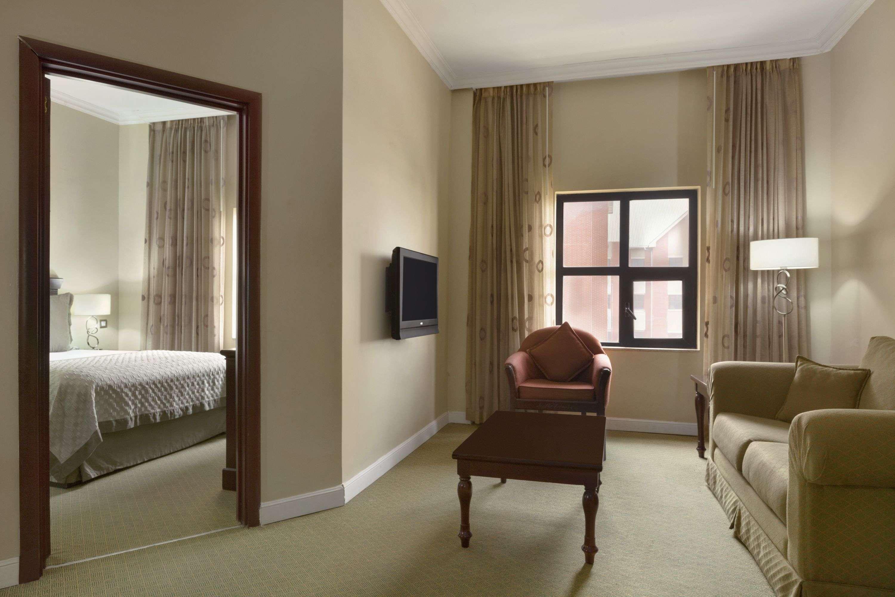 Double Queen Size Bed