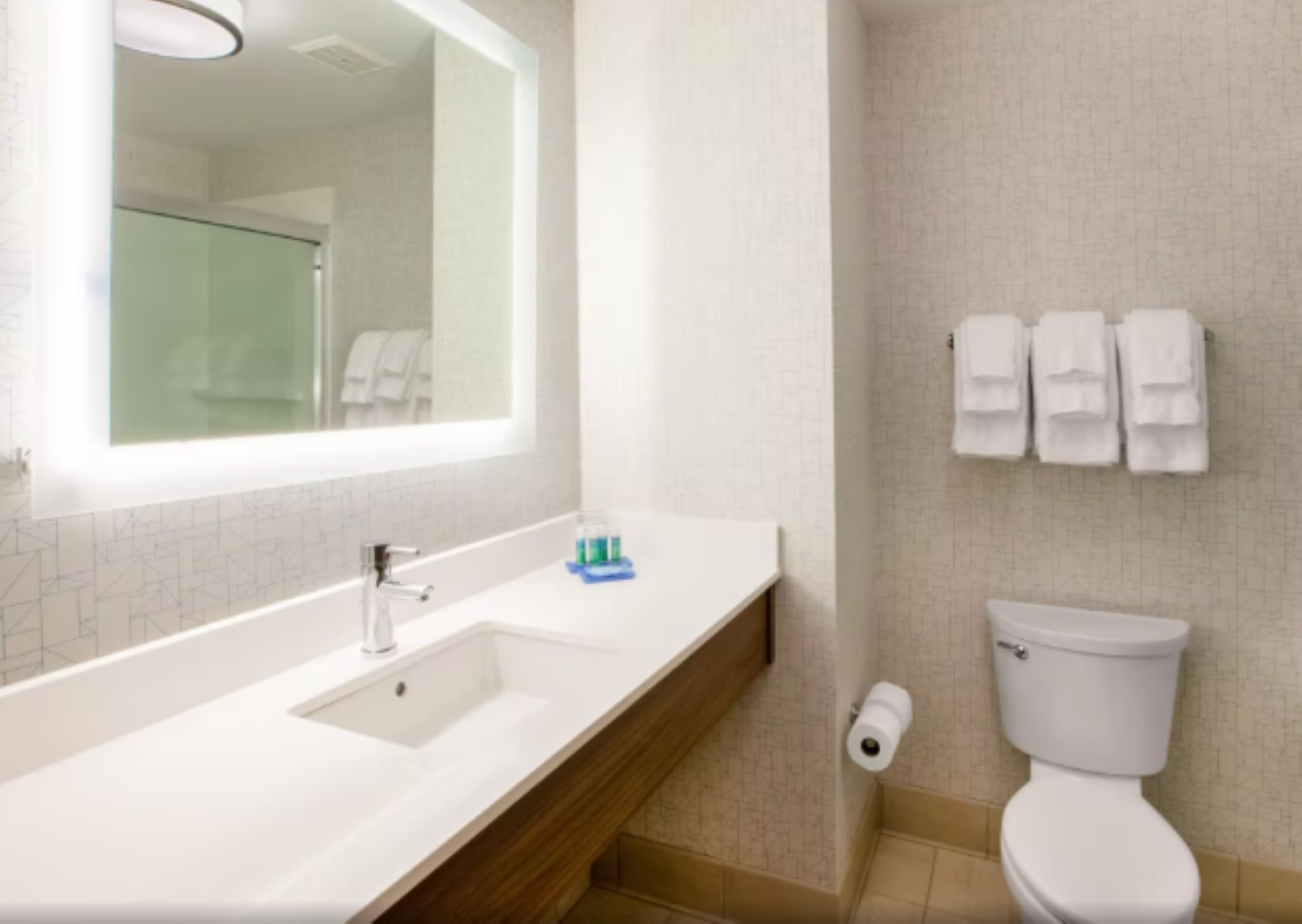 Double Accessible King Size Bed