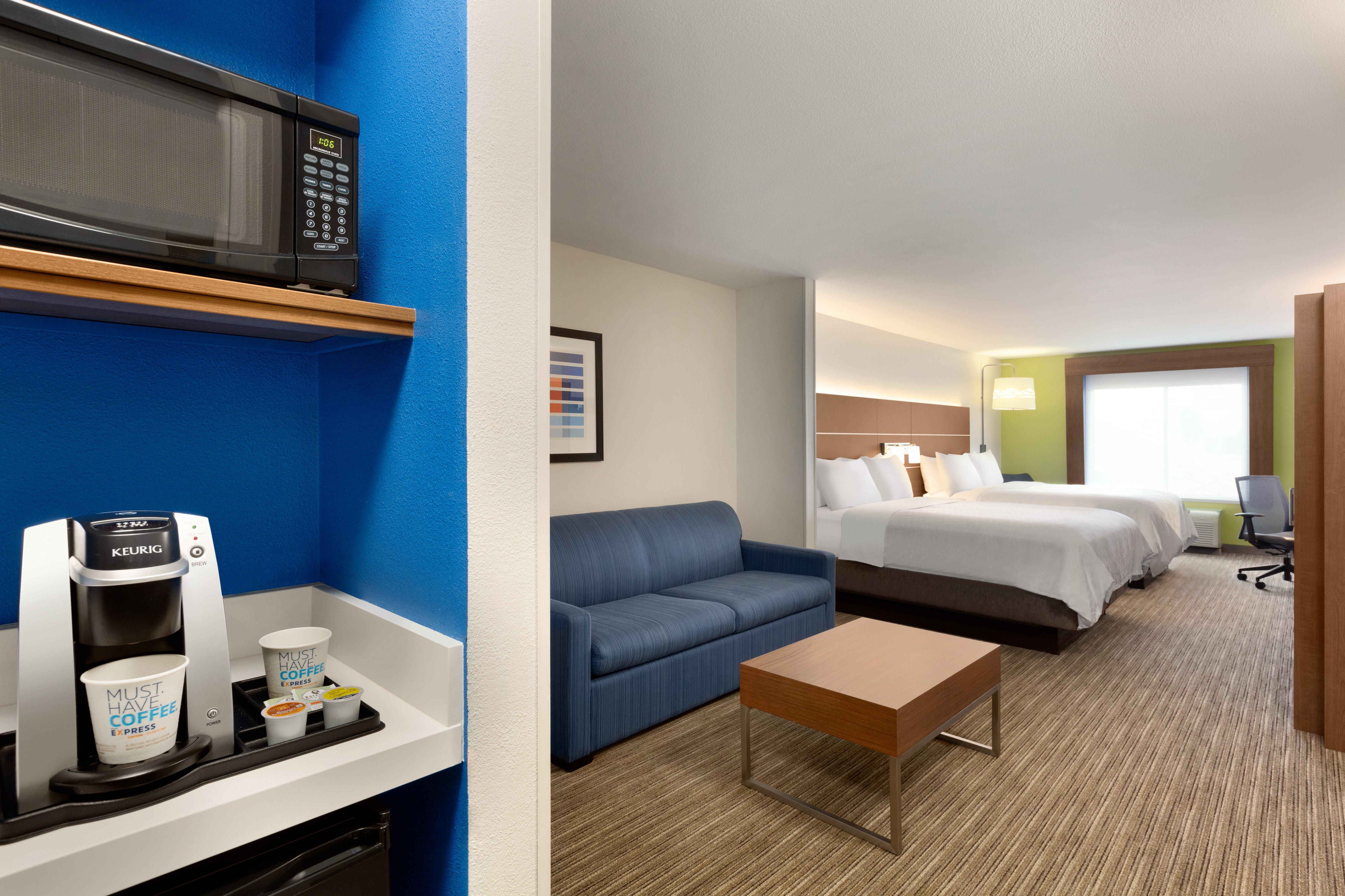 Suite Two Queen Beds