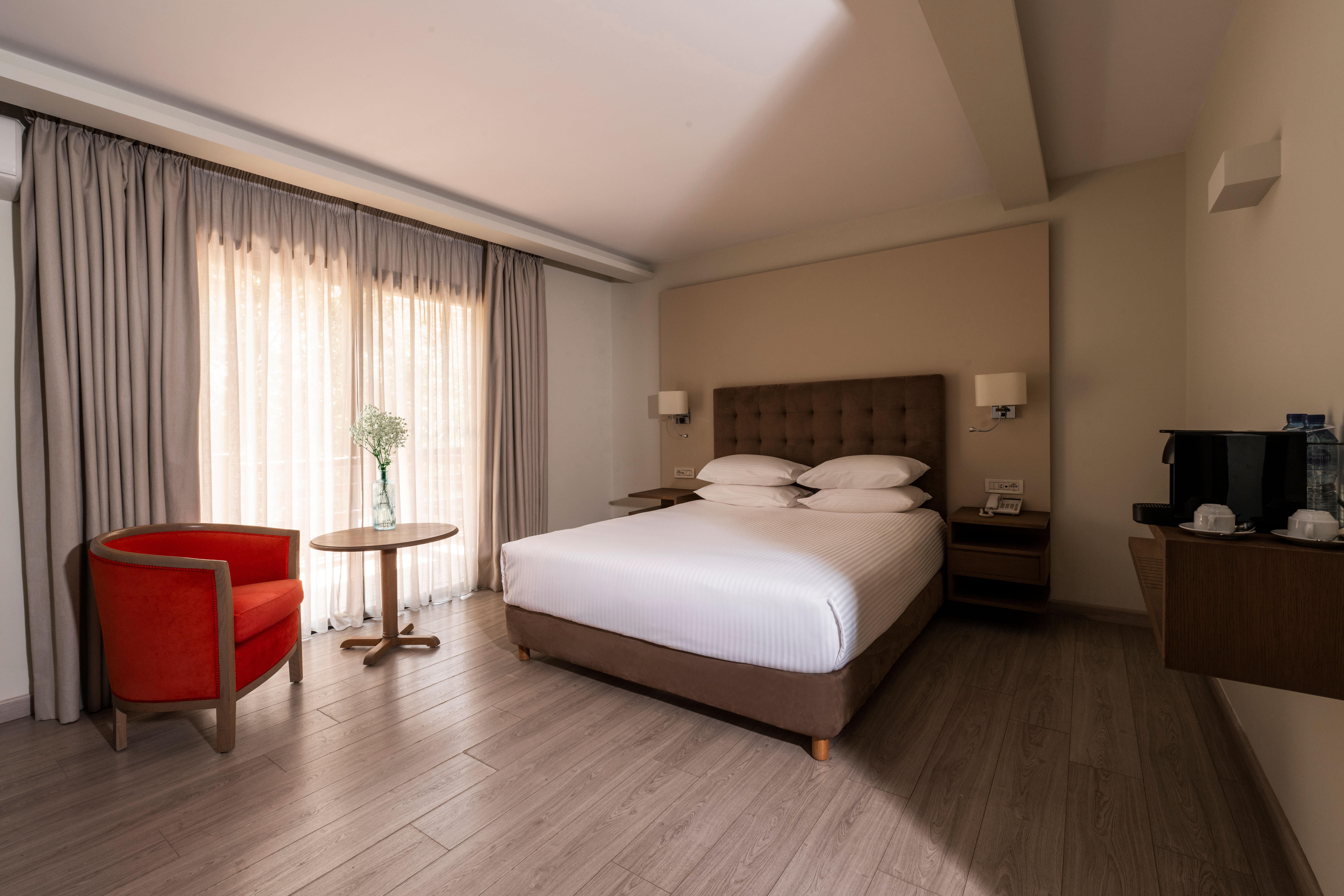 Double Premium Garden View