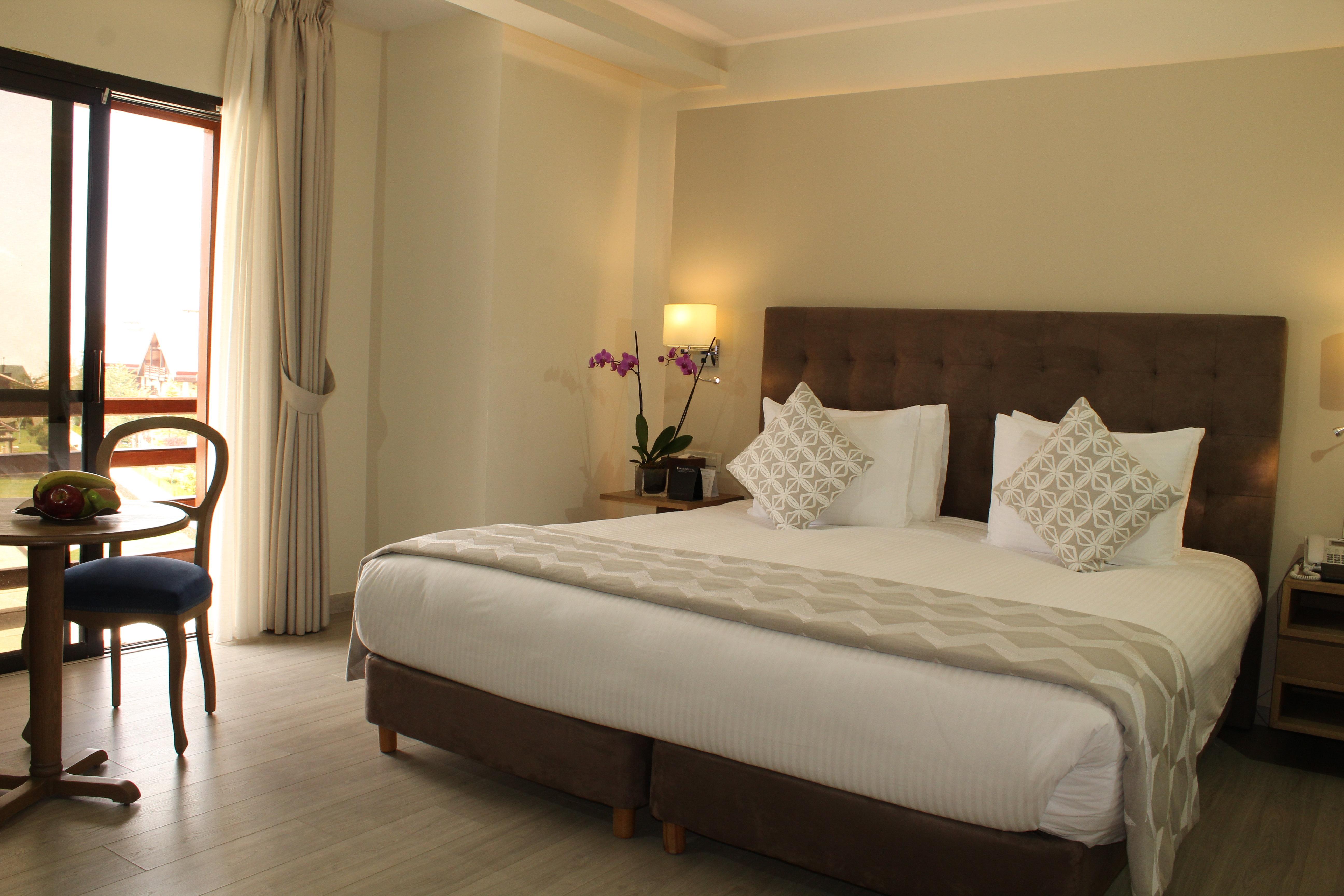 Double Deluxe King Bed