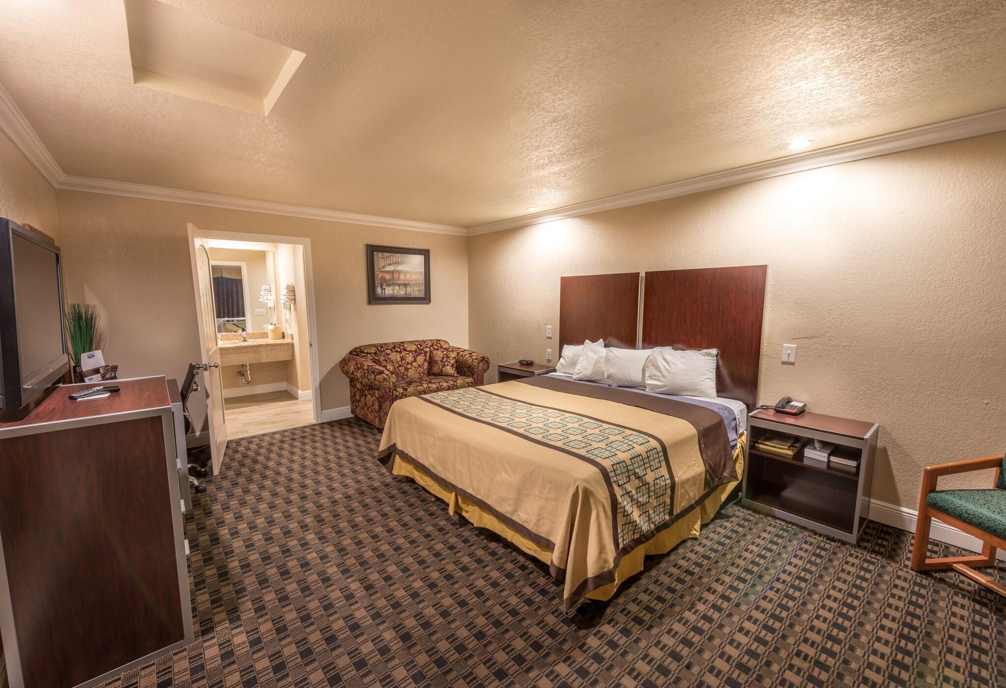 Double King Bed Non Smoking