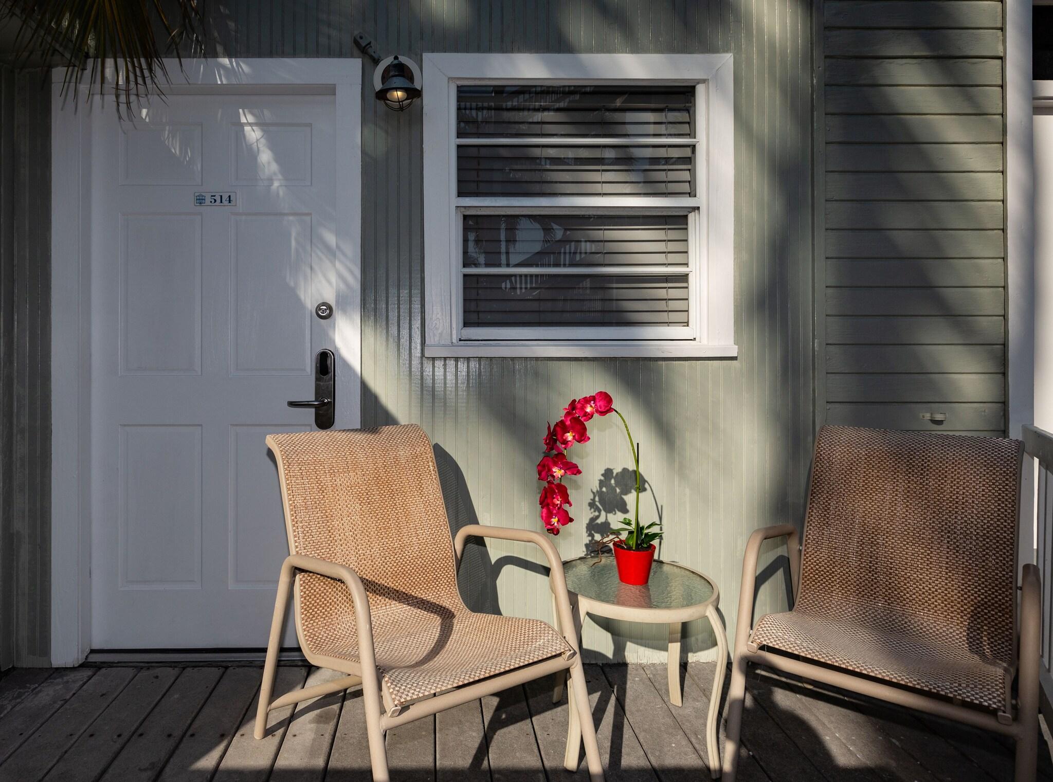 Suite Accessible King Size Bed