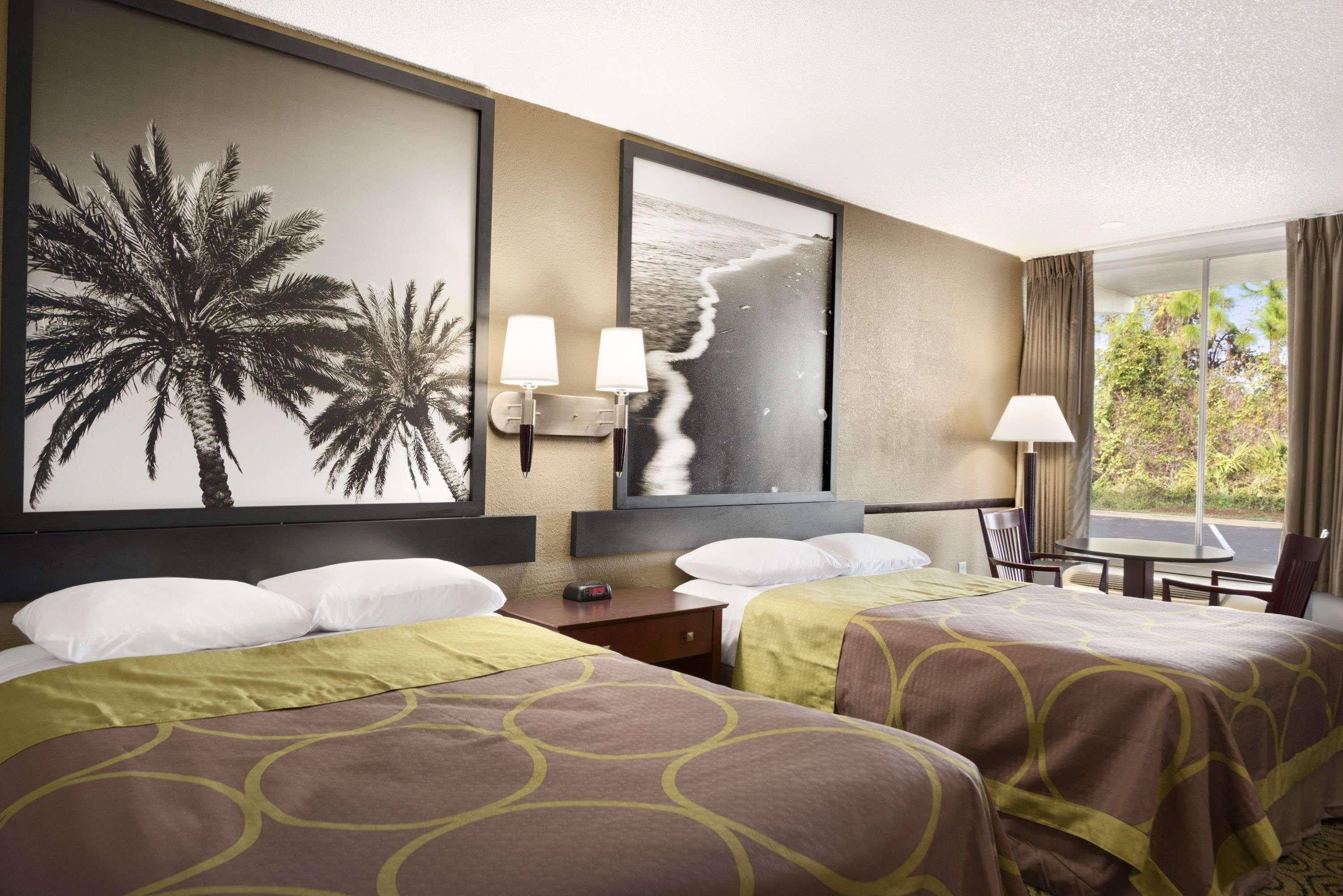 Quadruple Two Double Beds