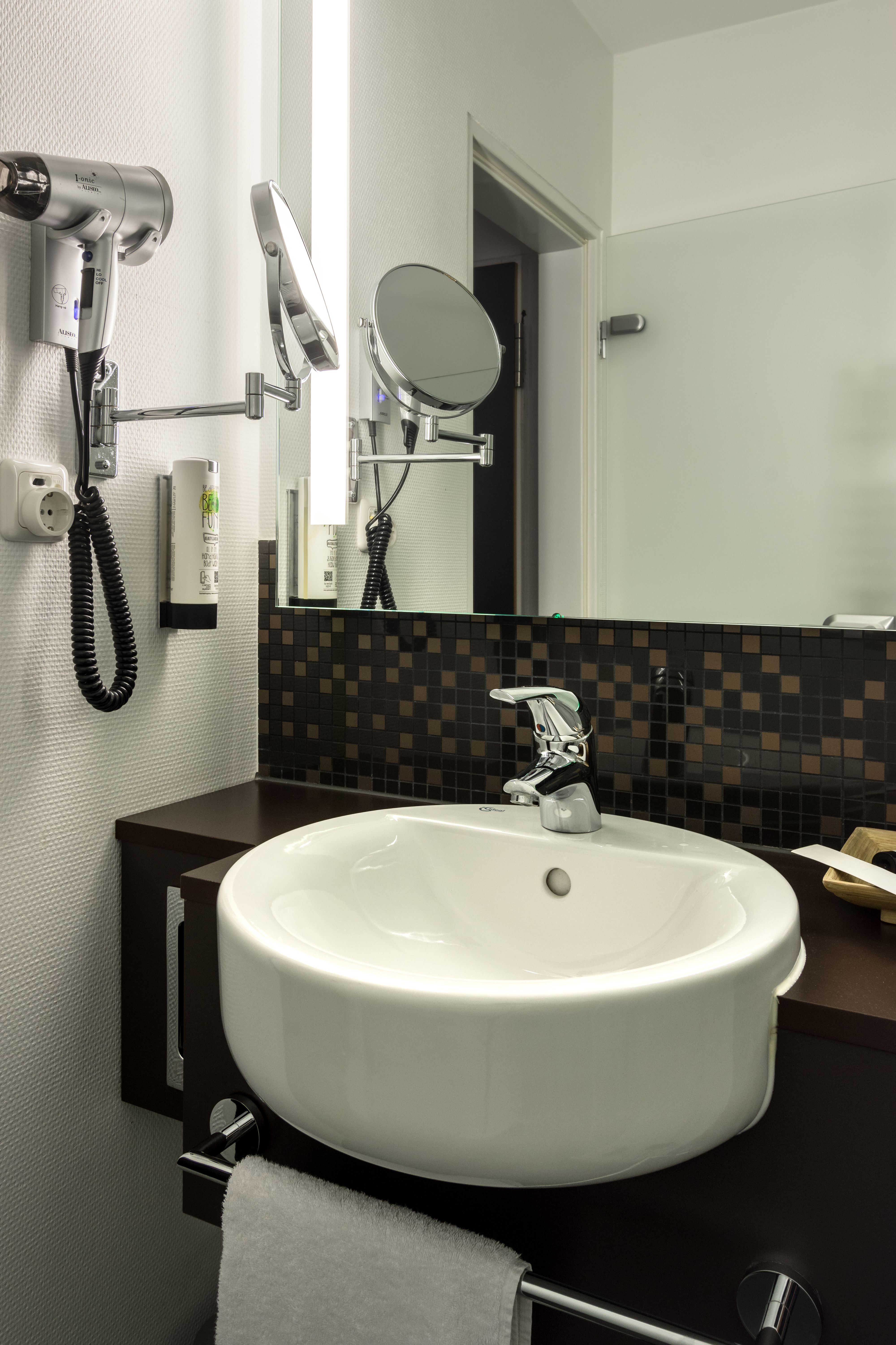 Double Single One Bed