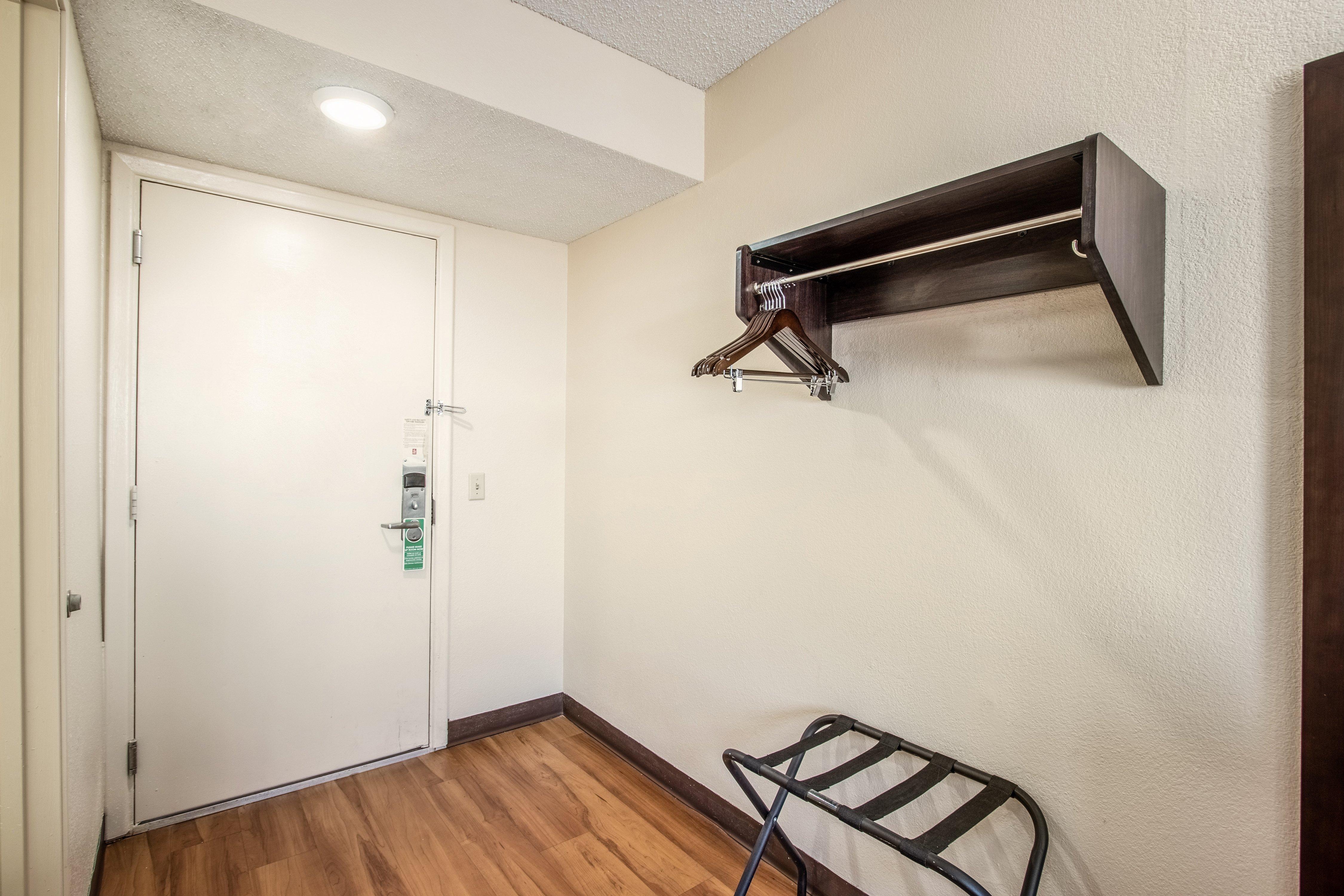 Double Deluxe One Bed