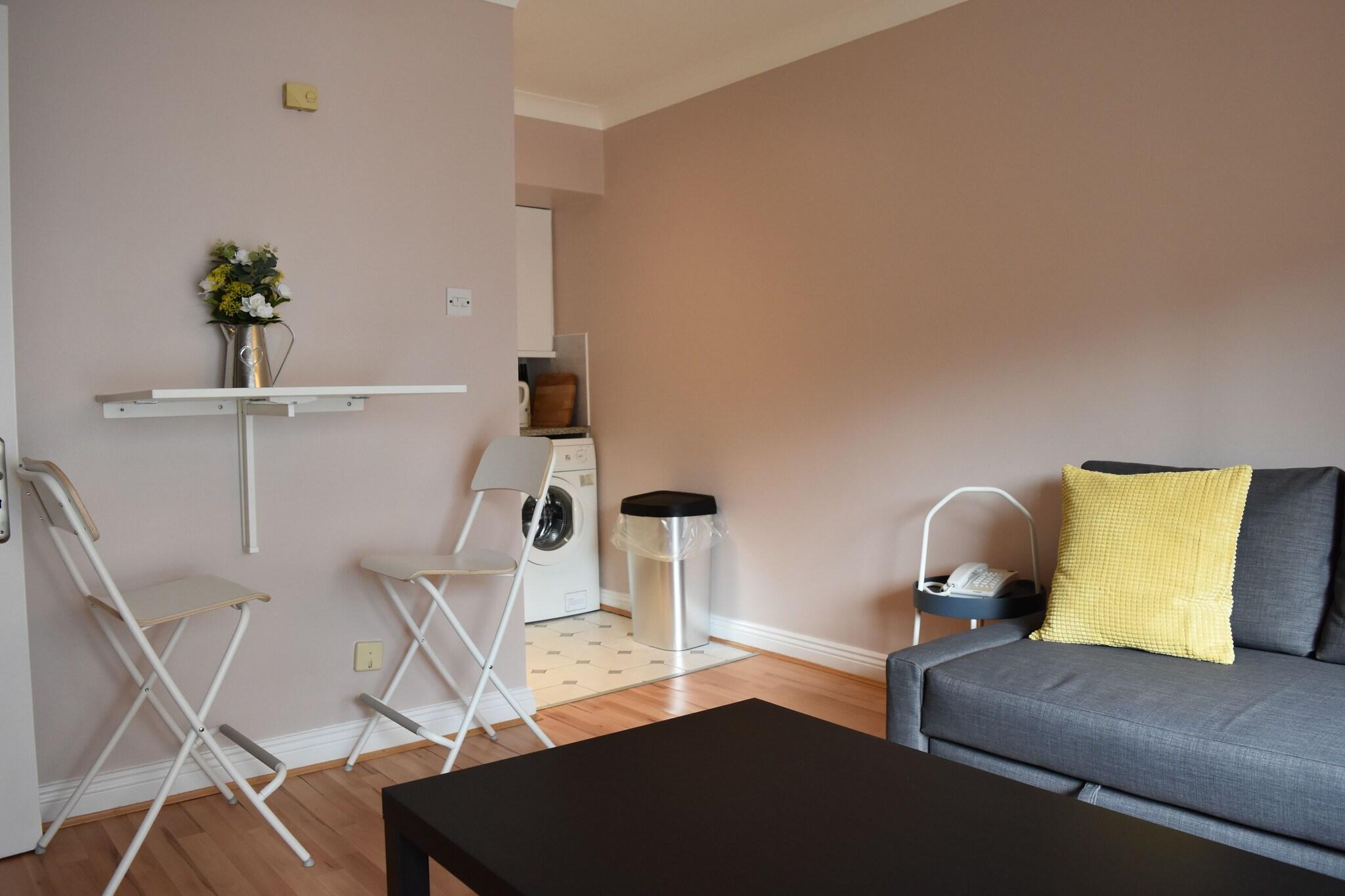 Apartment Capacity 3