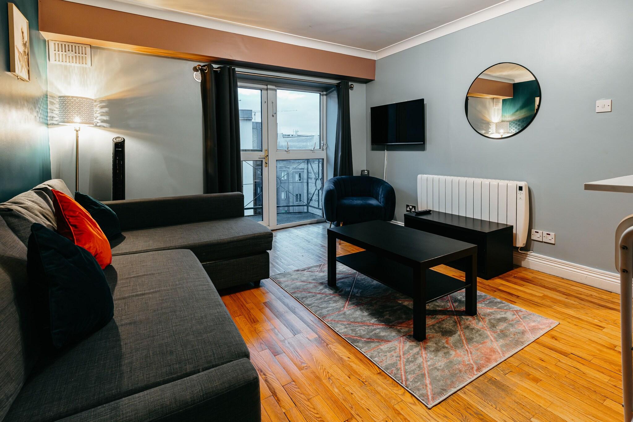 Apartment Capacity 3