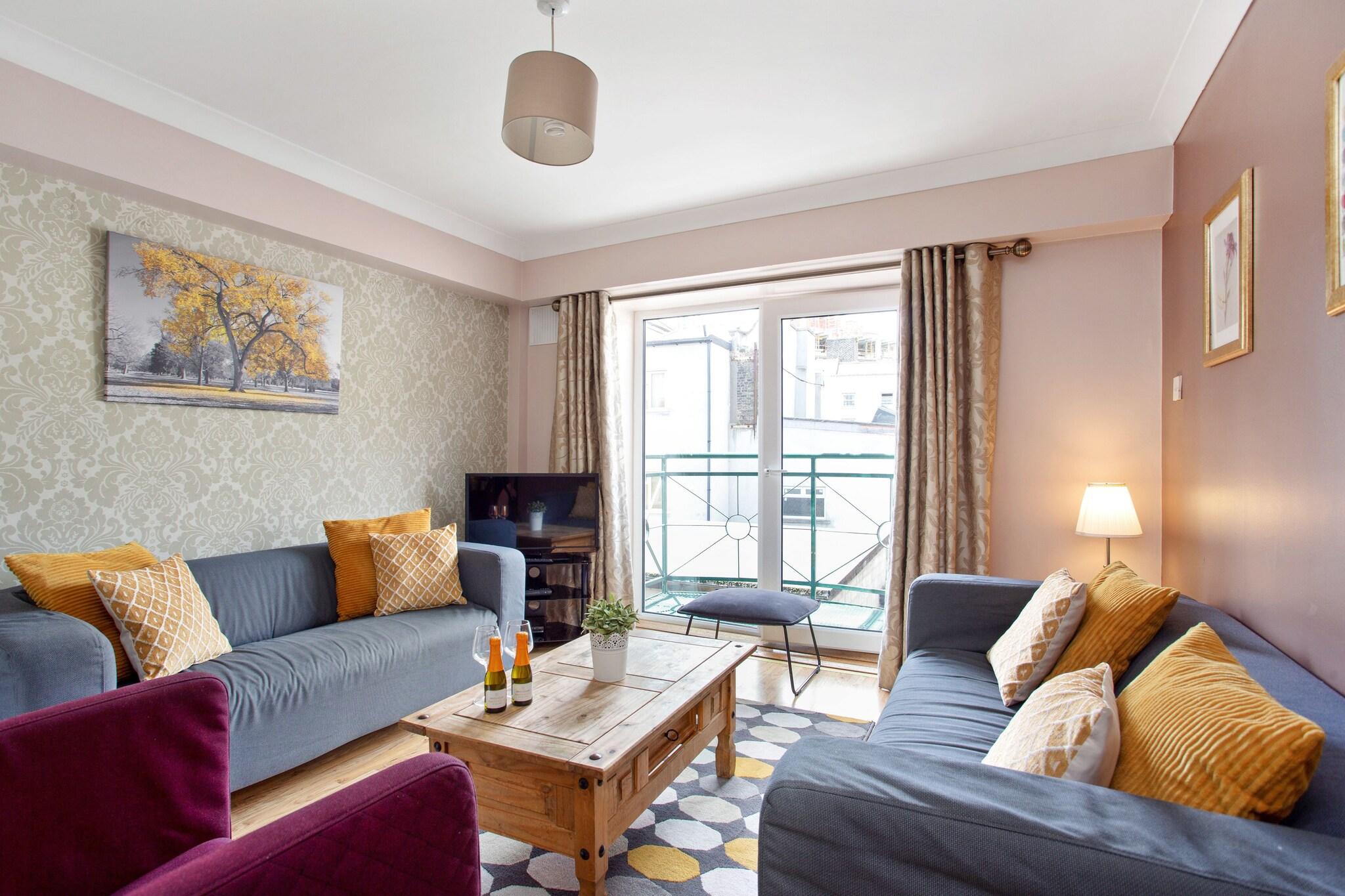 Apartment Capacity 6