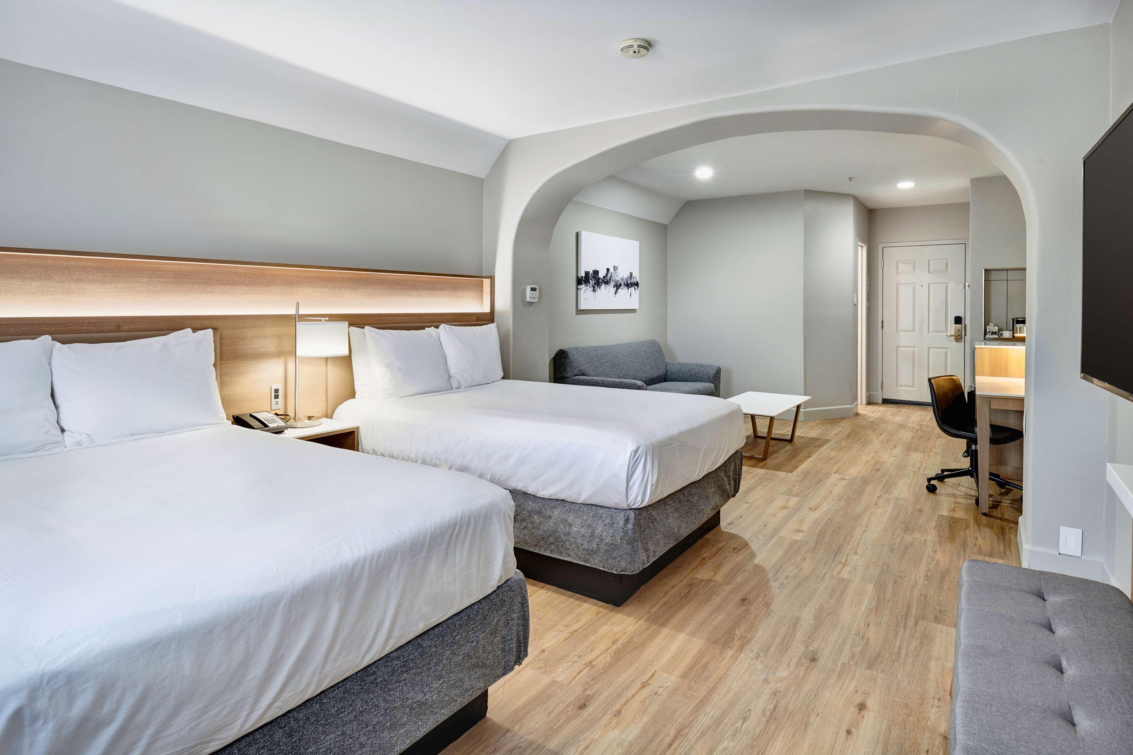 Suite Two Double Beds