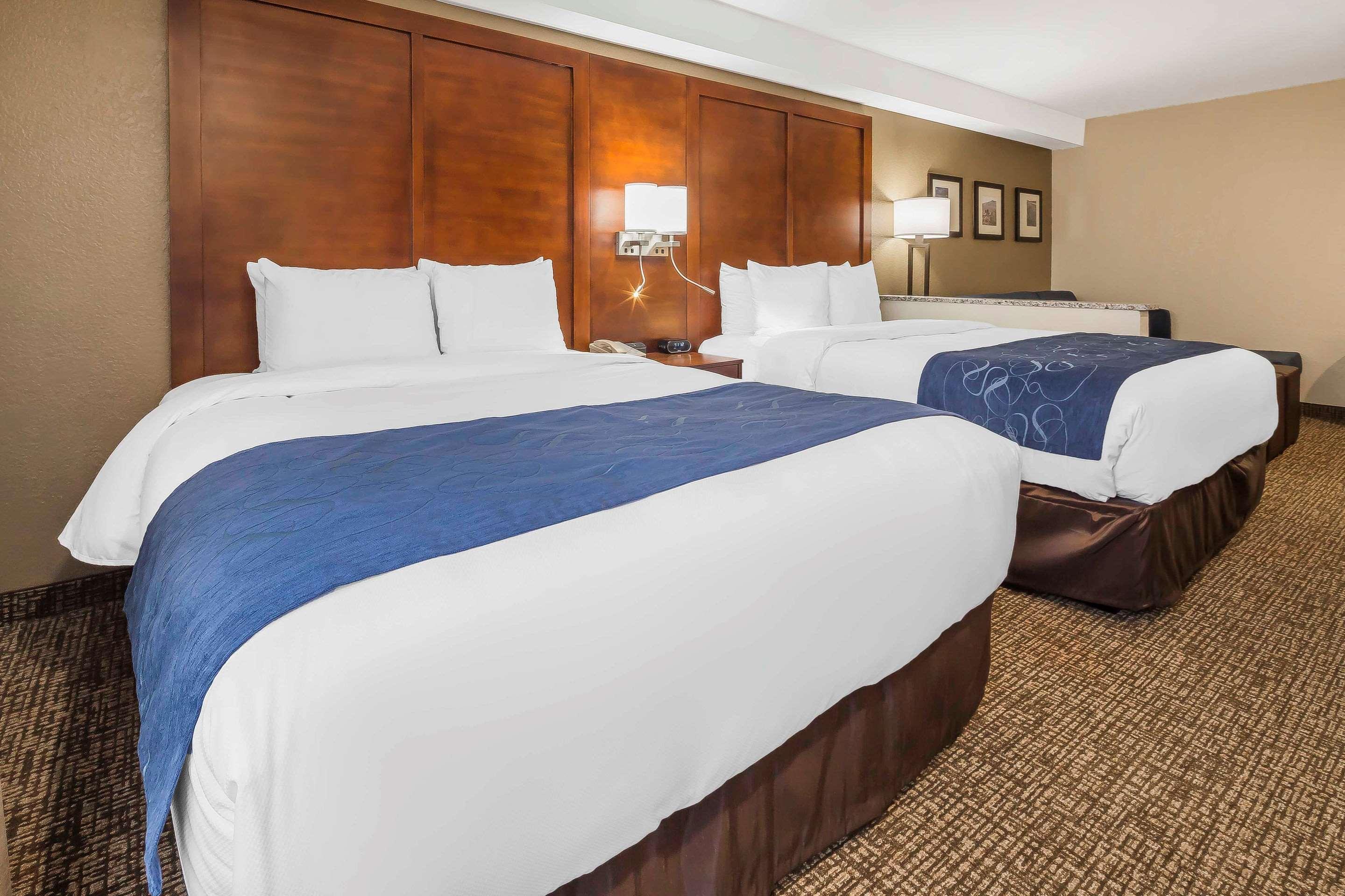 Suite Accessible-two Queen Beds