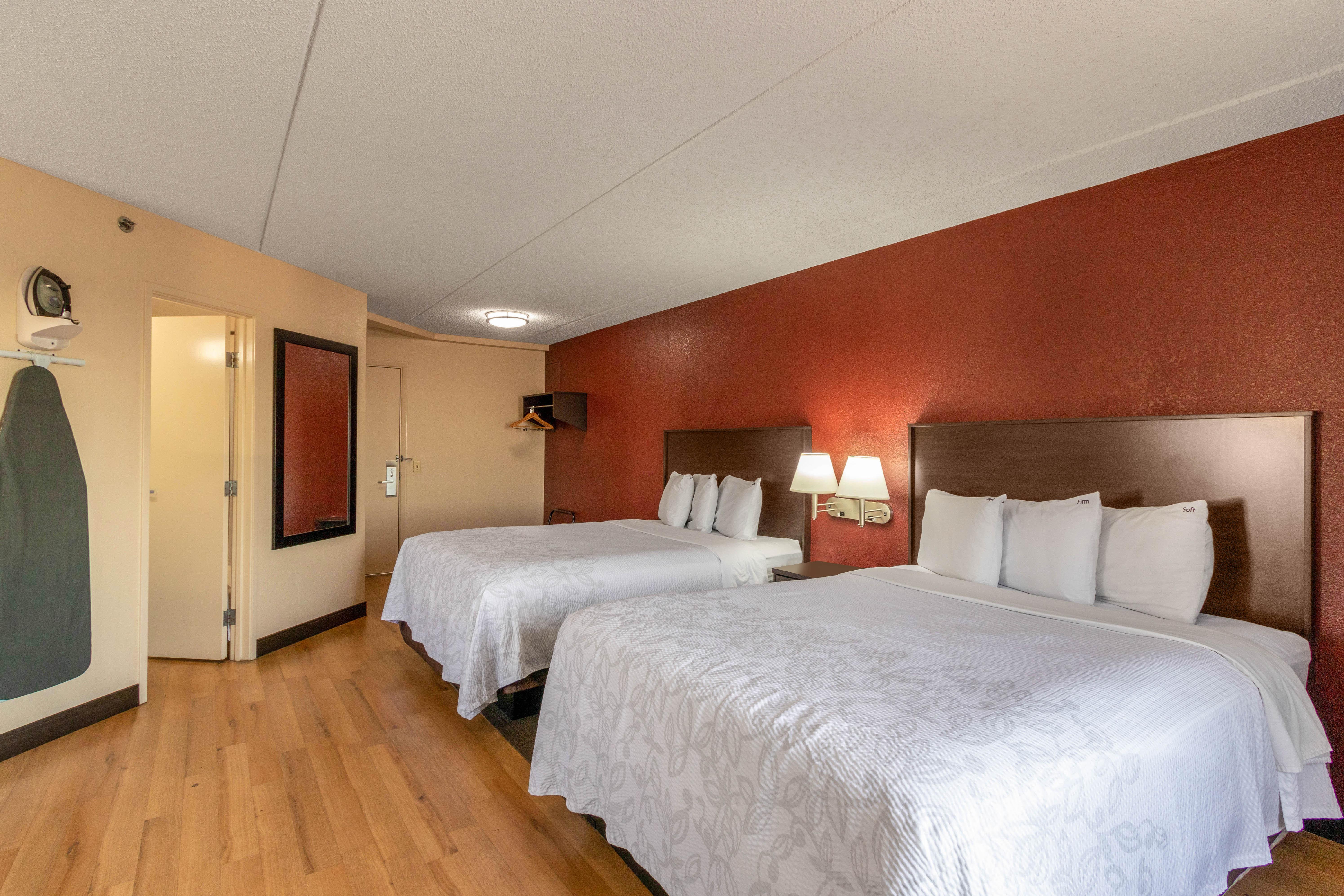 Double Deluxe Two Queen Beds