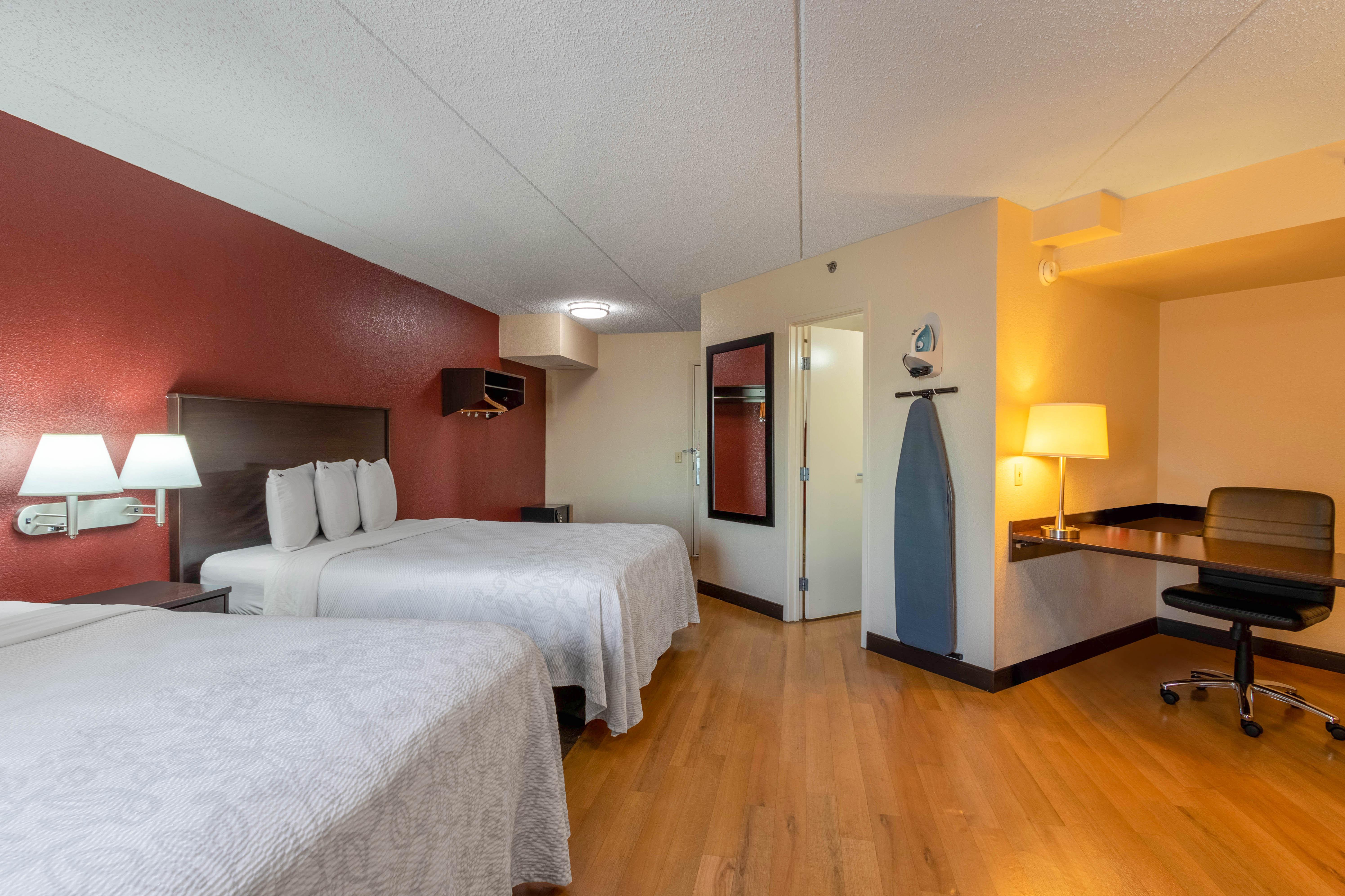 Double Deluxe Two Queen Beds