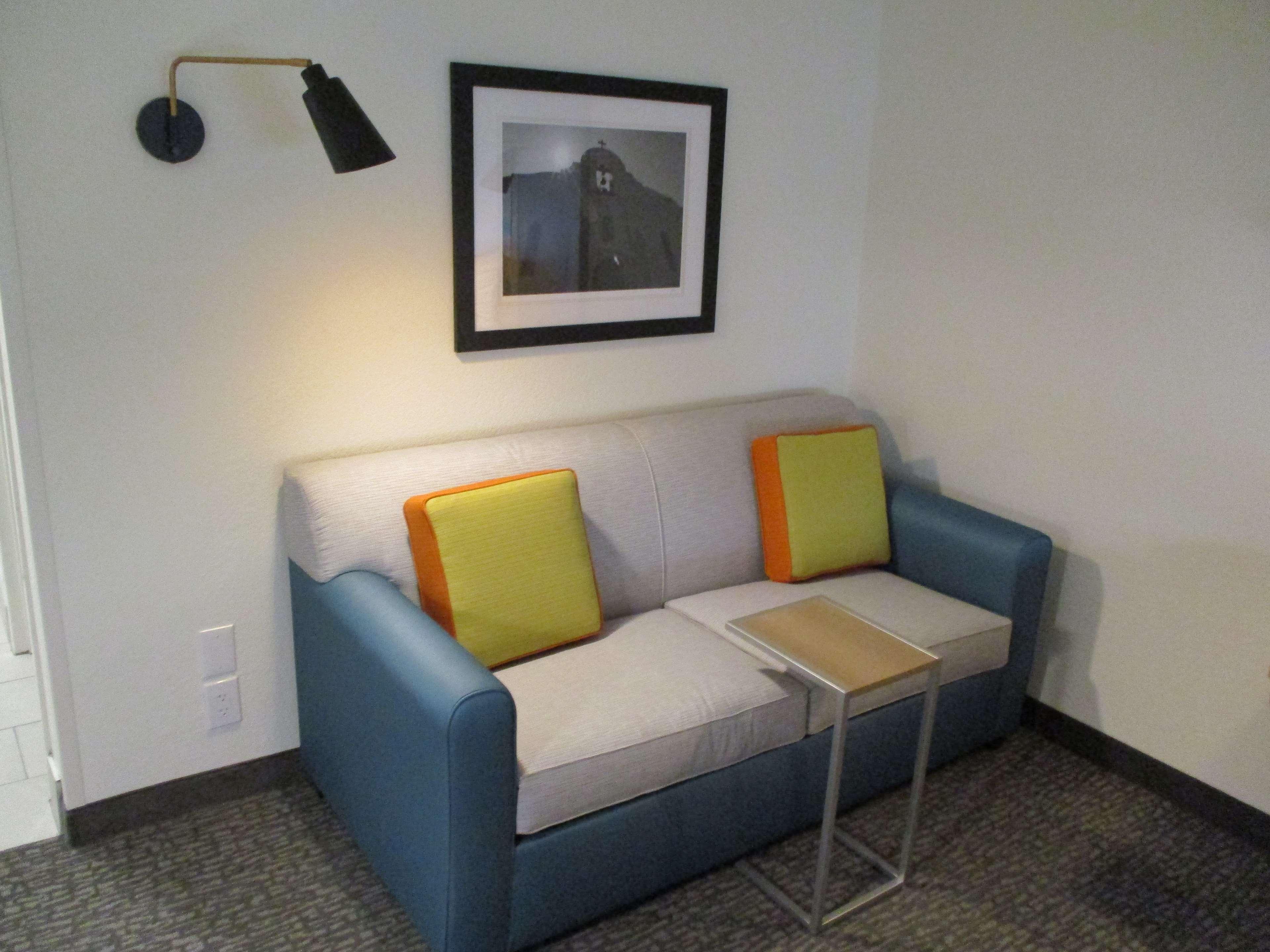 Room Accessible King Size Bed