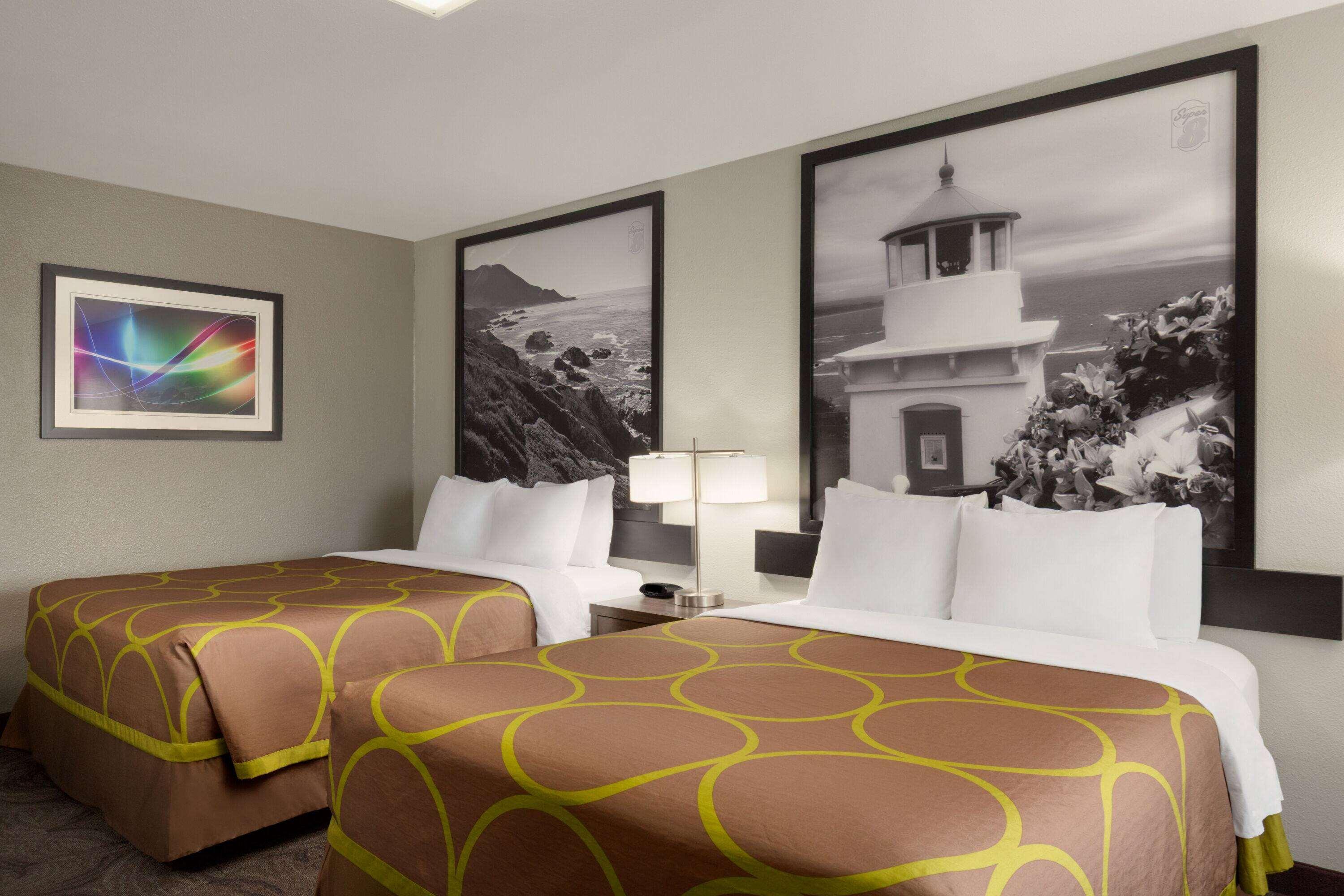 Quadruple Two Queen Beds