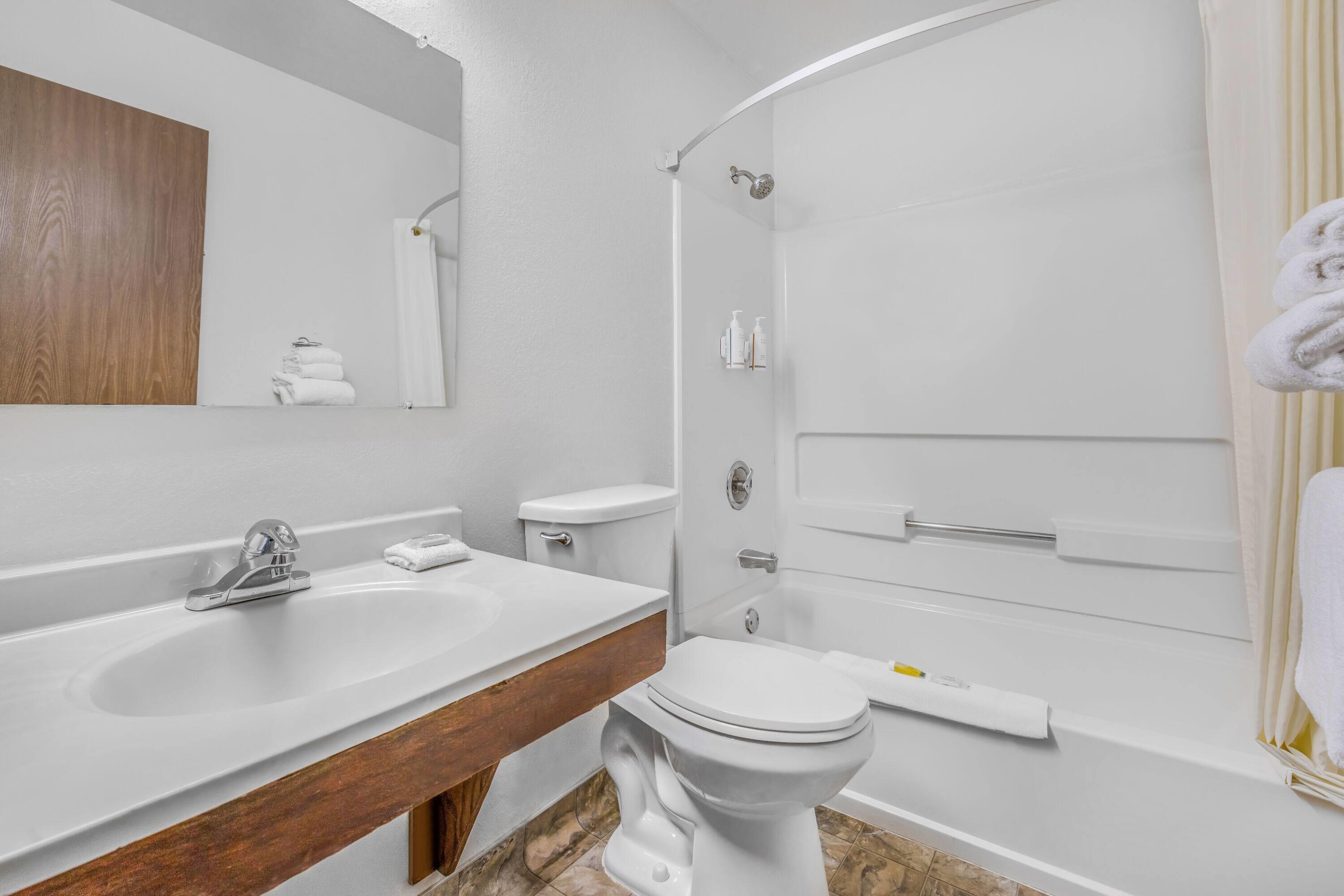 Room King Bed Non Smoking