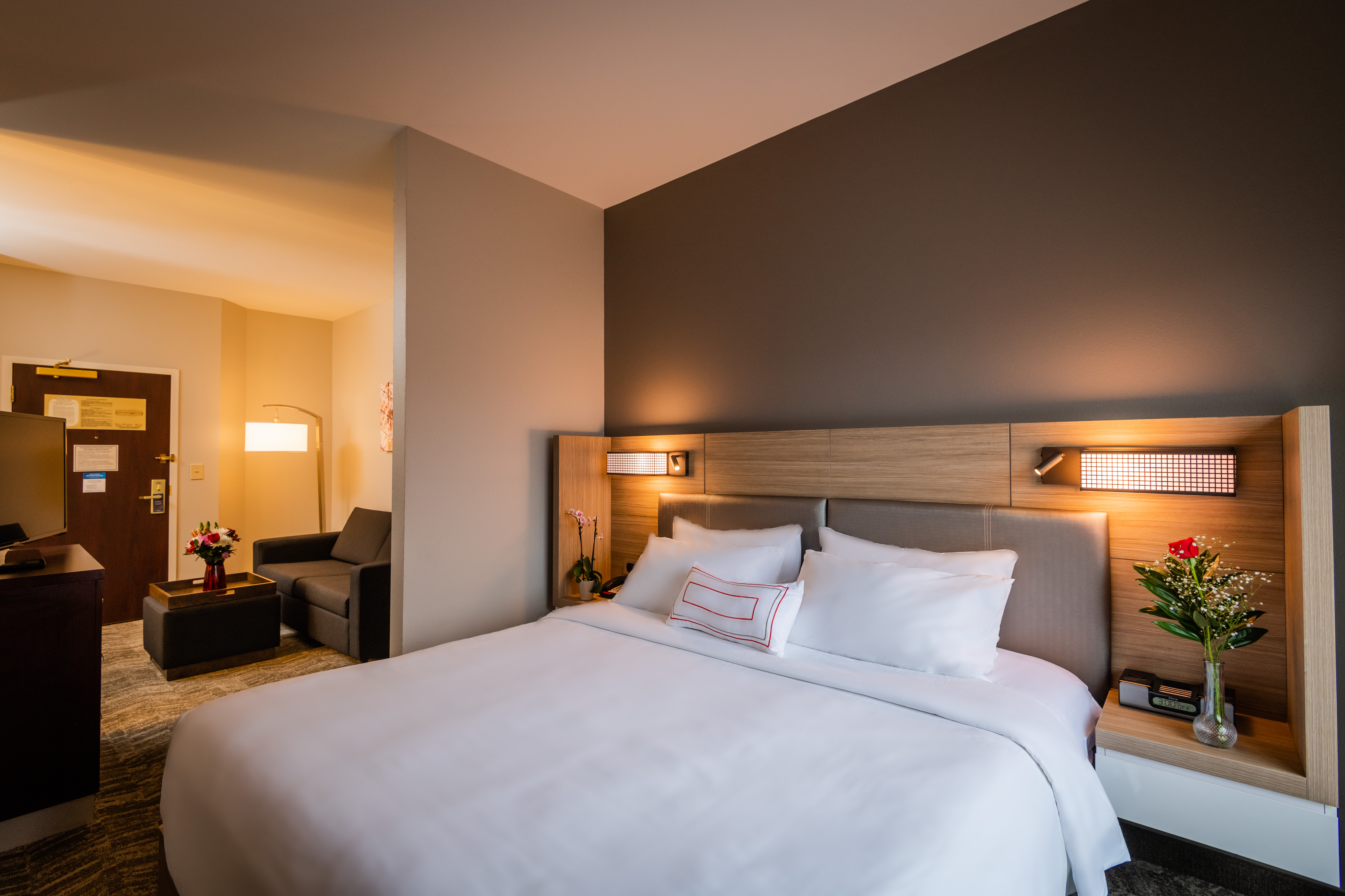 Studio King Size Bed