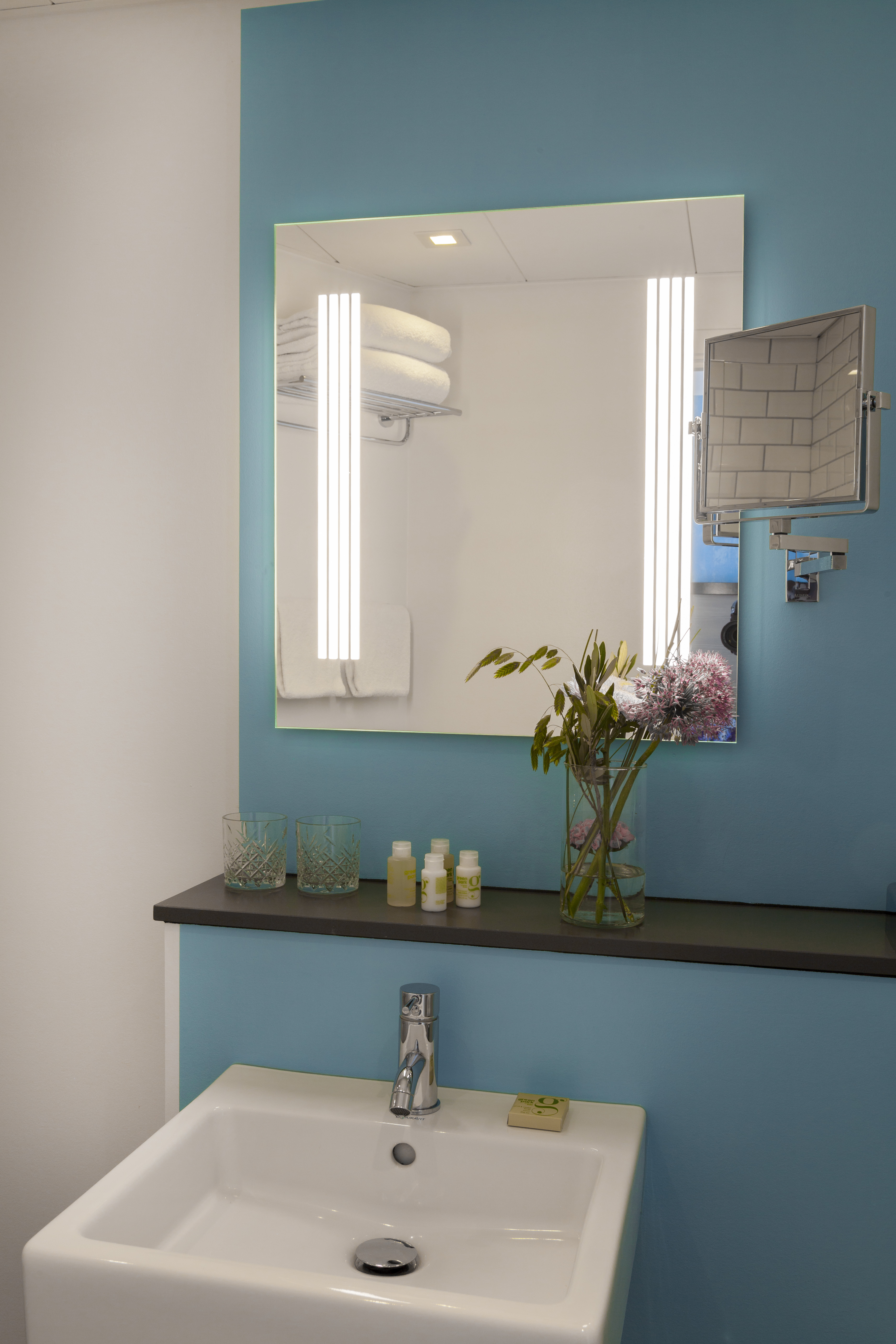 Double or Twin Standard