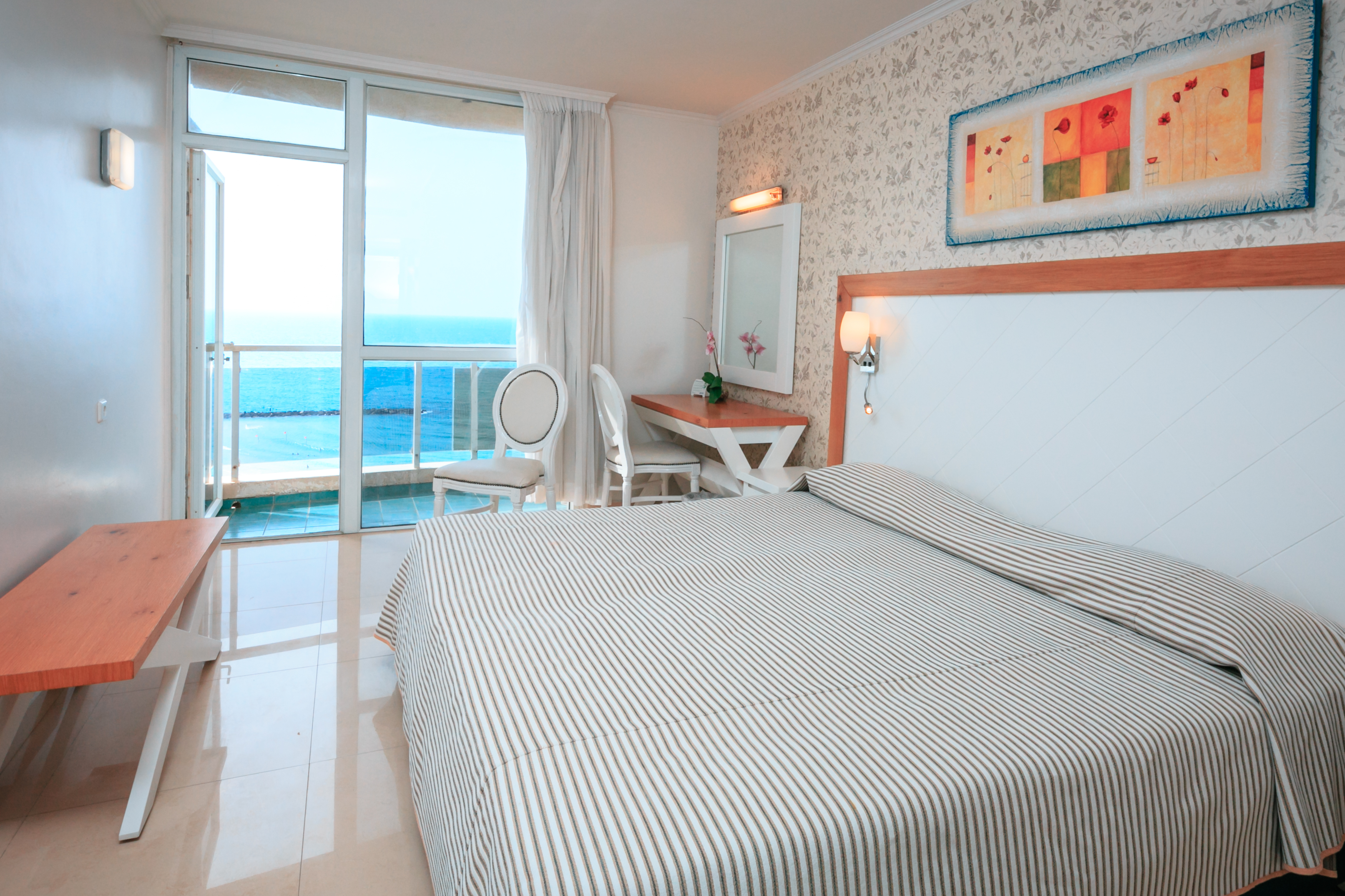 Double or Twin Superior