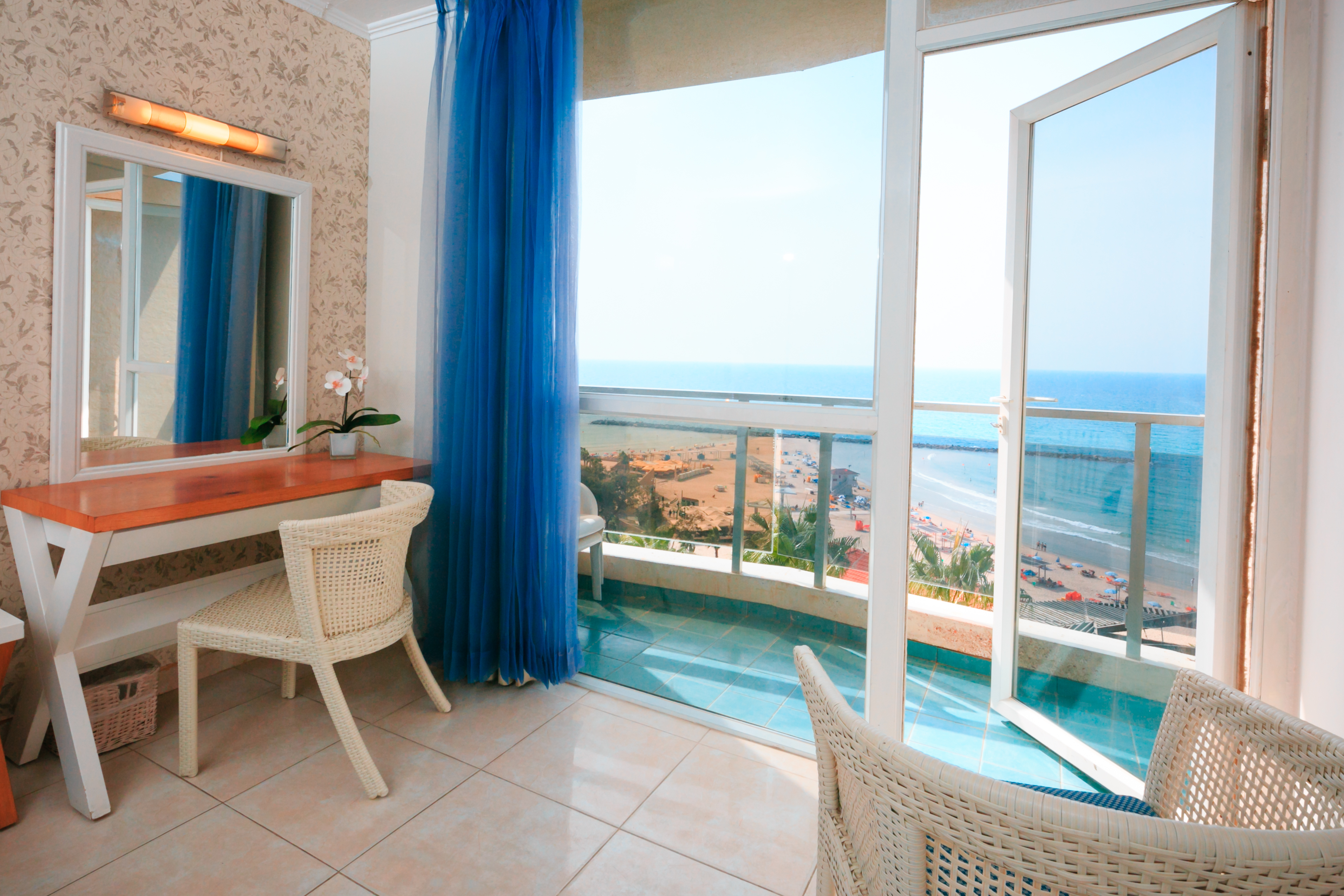 Double or Twin Superior