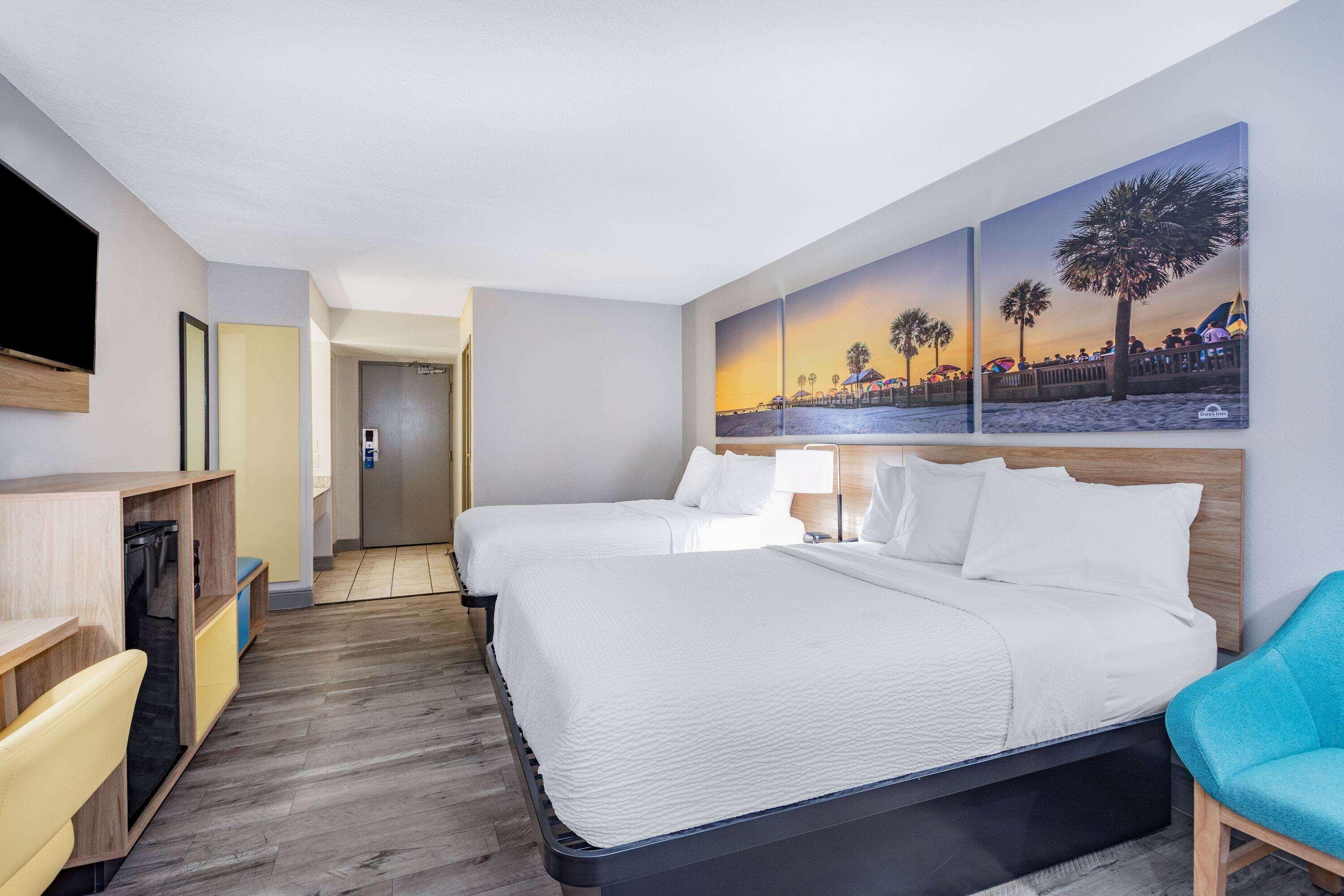 Quadruple Two Double Beds