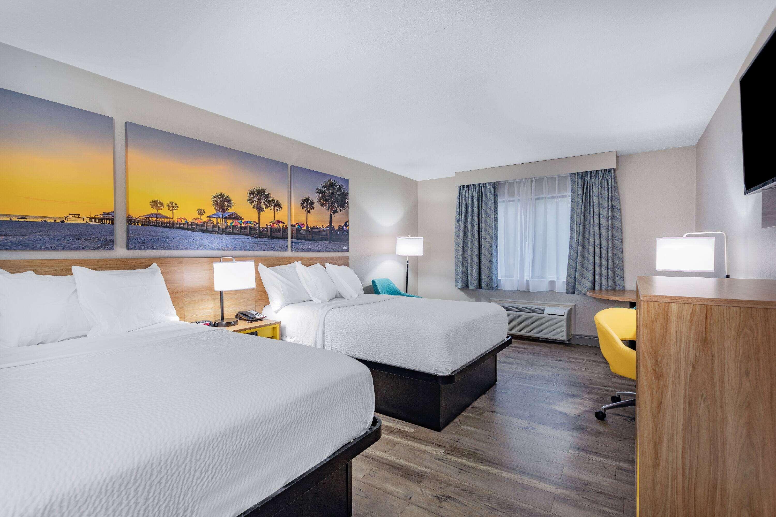 Quadruple Two Double Beds