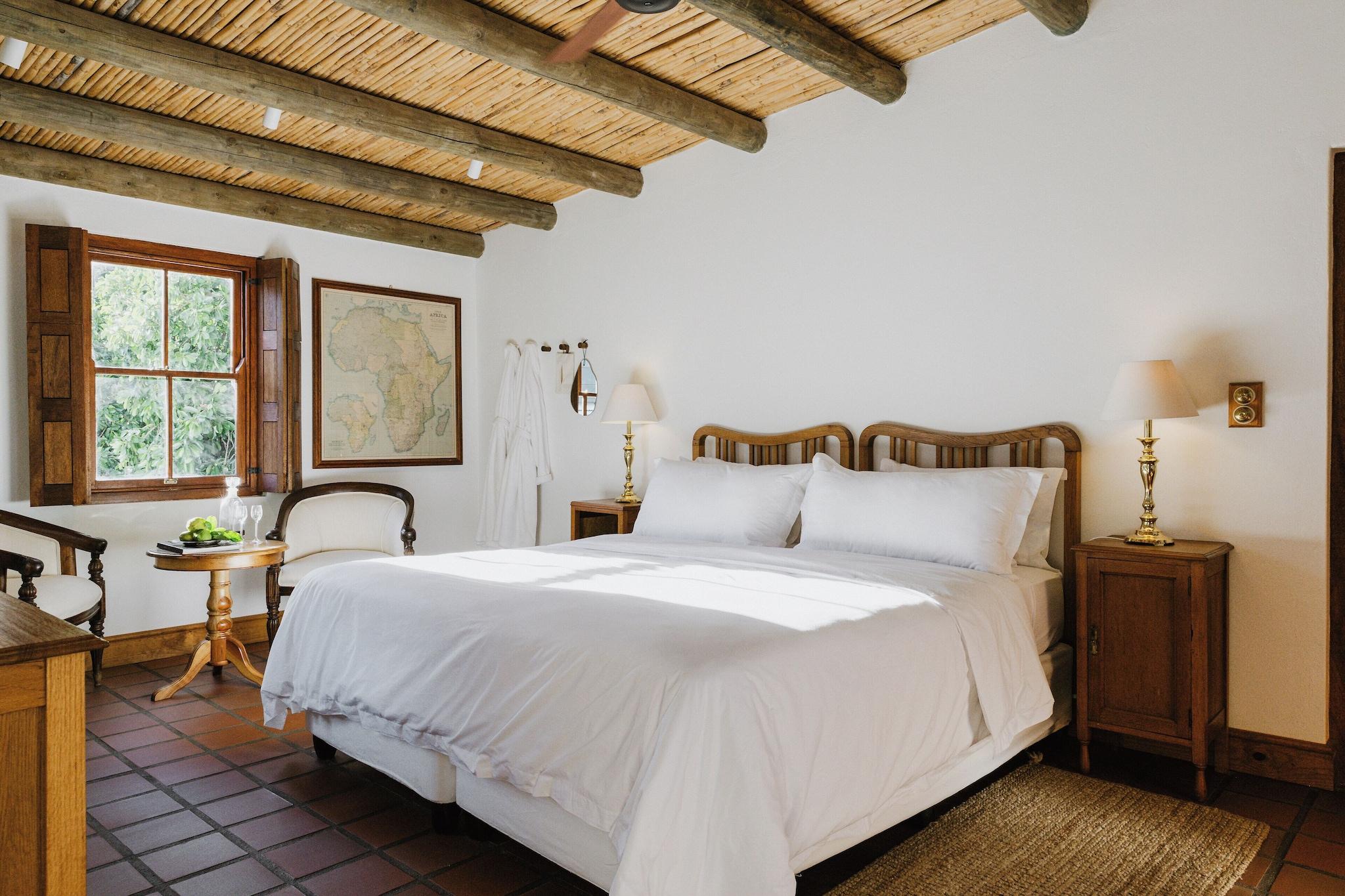 Double King Bed Non Smoking