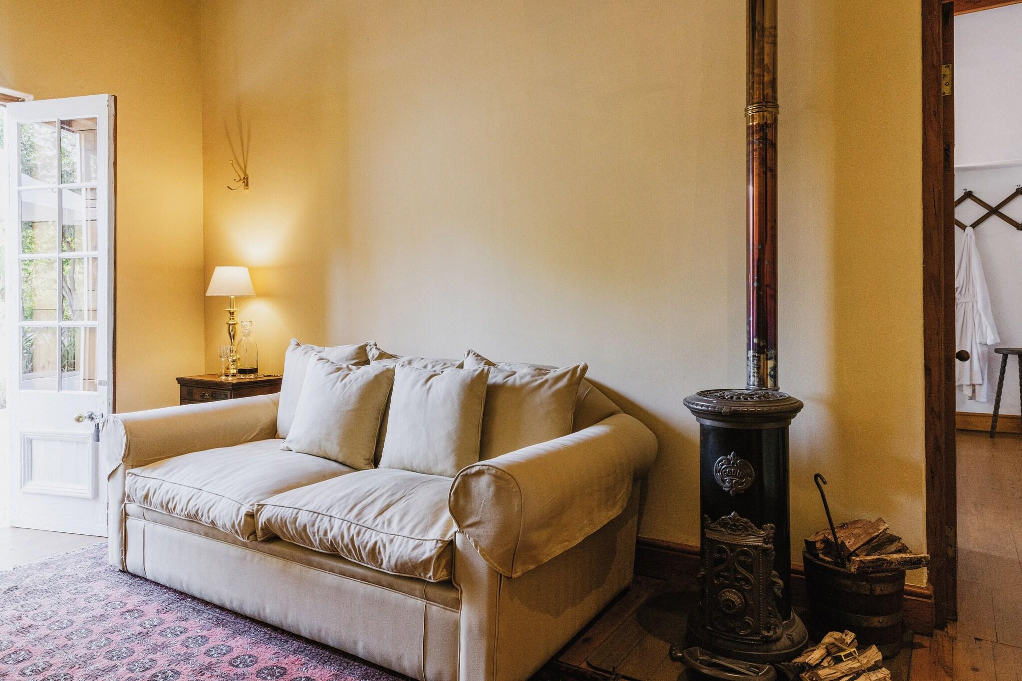 Suite Pool View King Bed