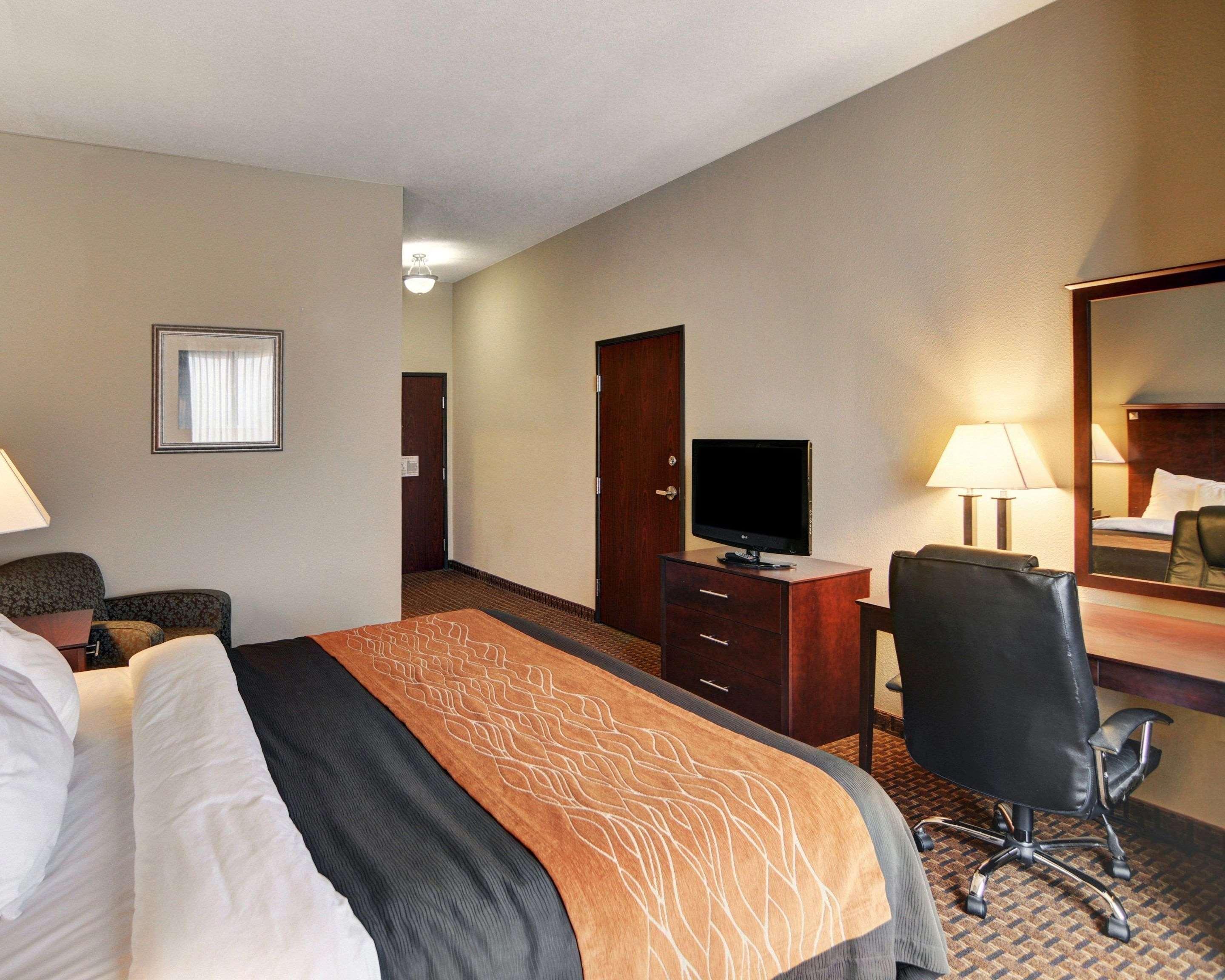 Double King Bed Non Smoking