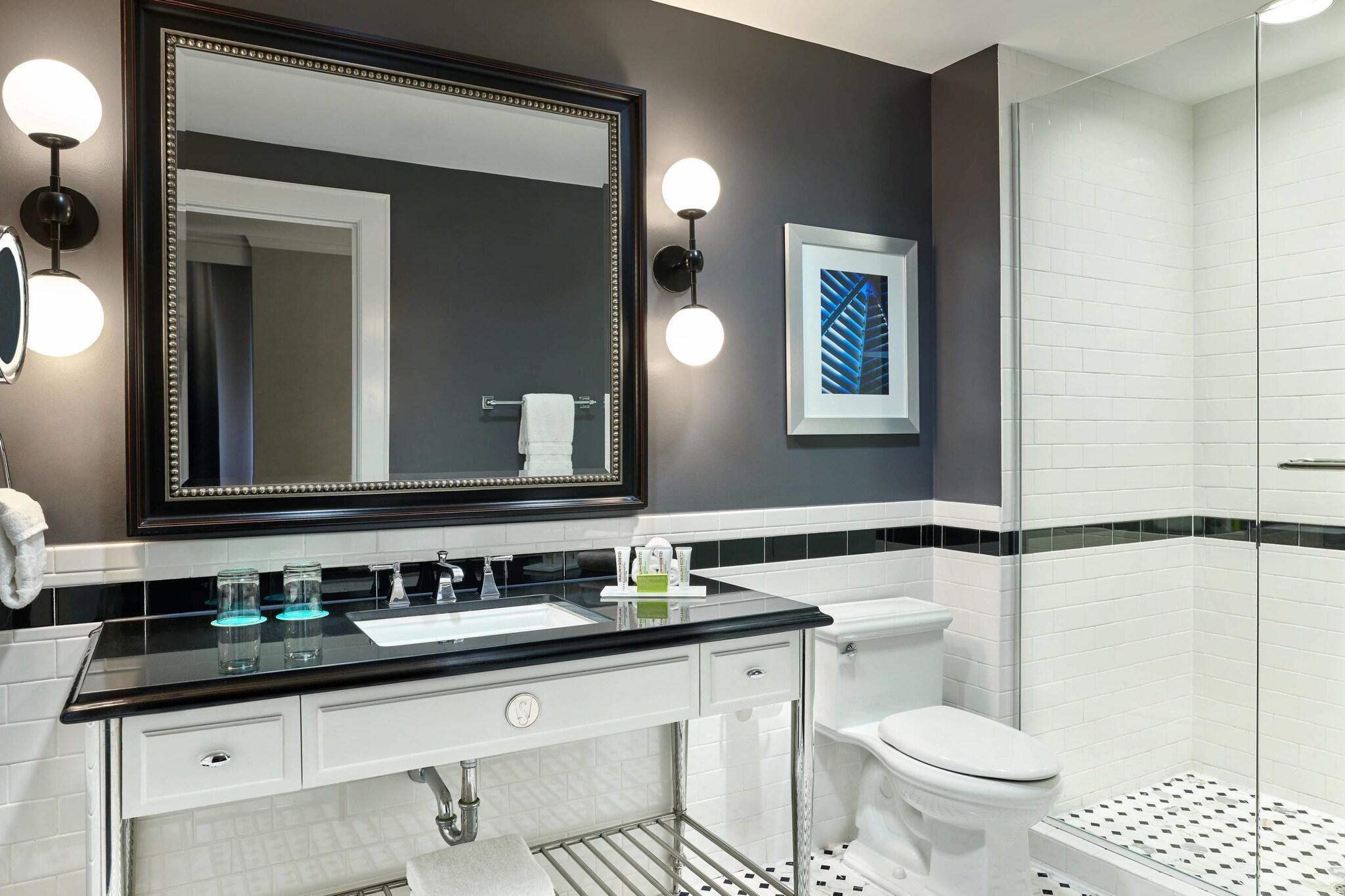 Double Two Queen Beds