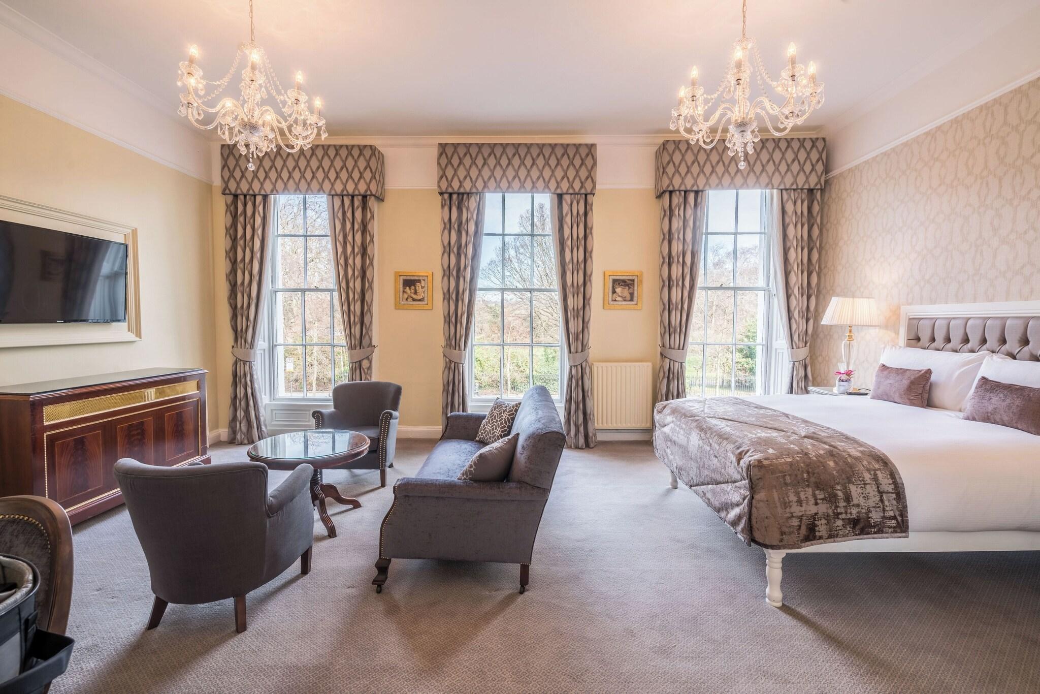 Junior Suite with Views