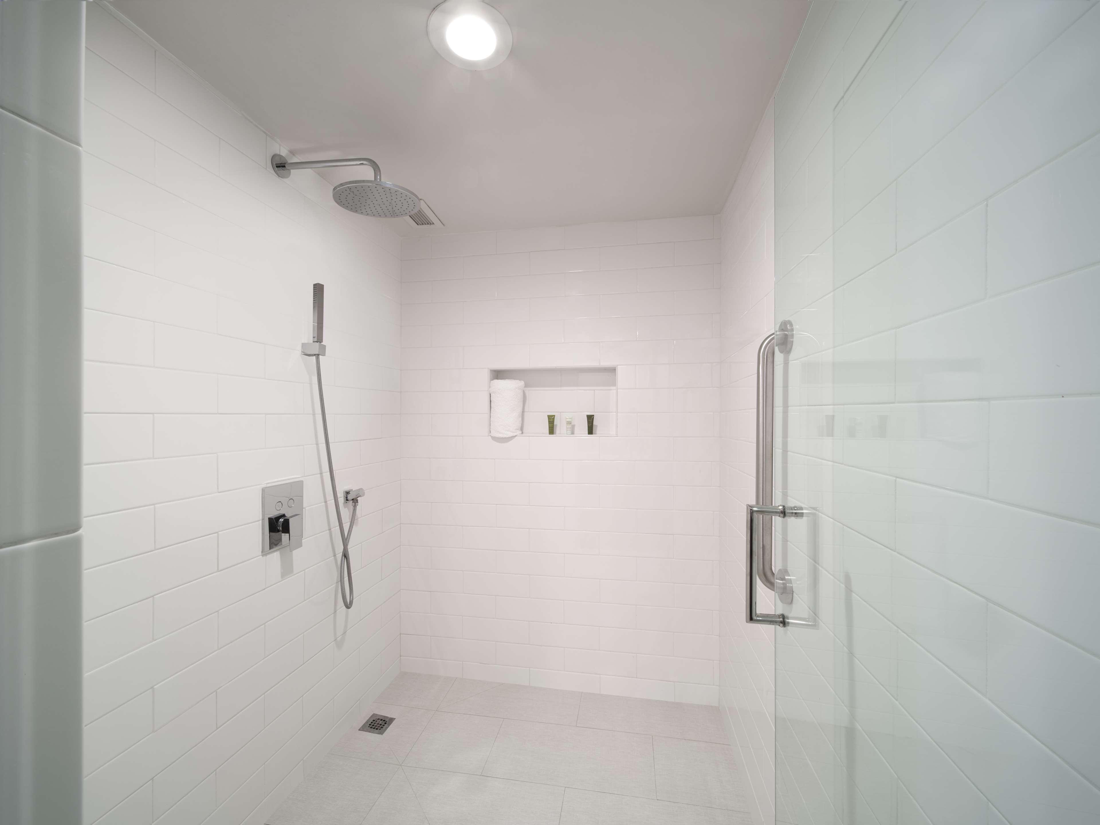 Studio King Size Bed