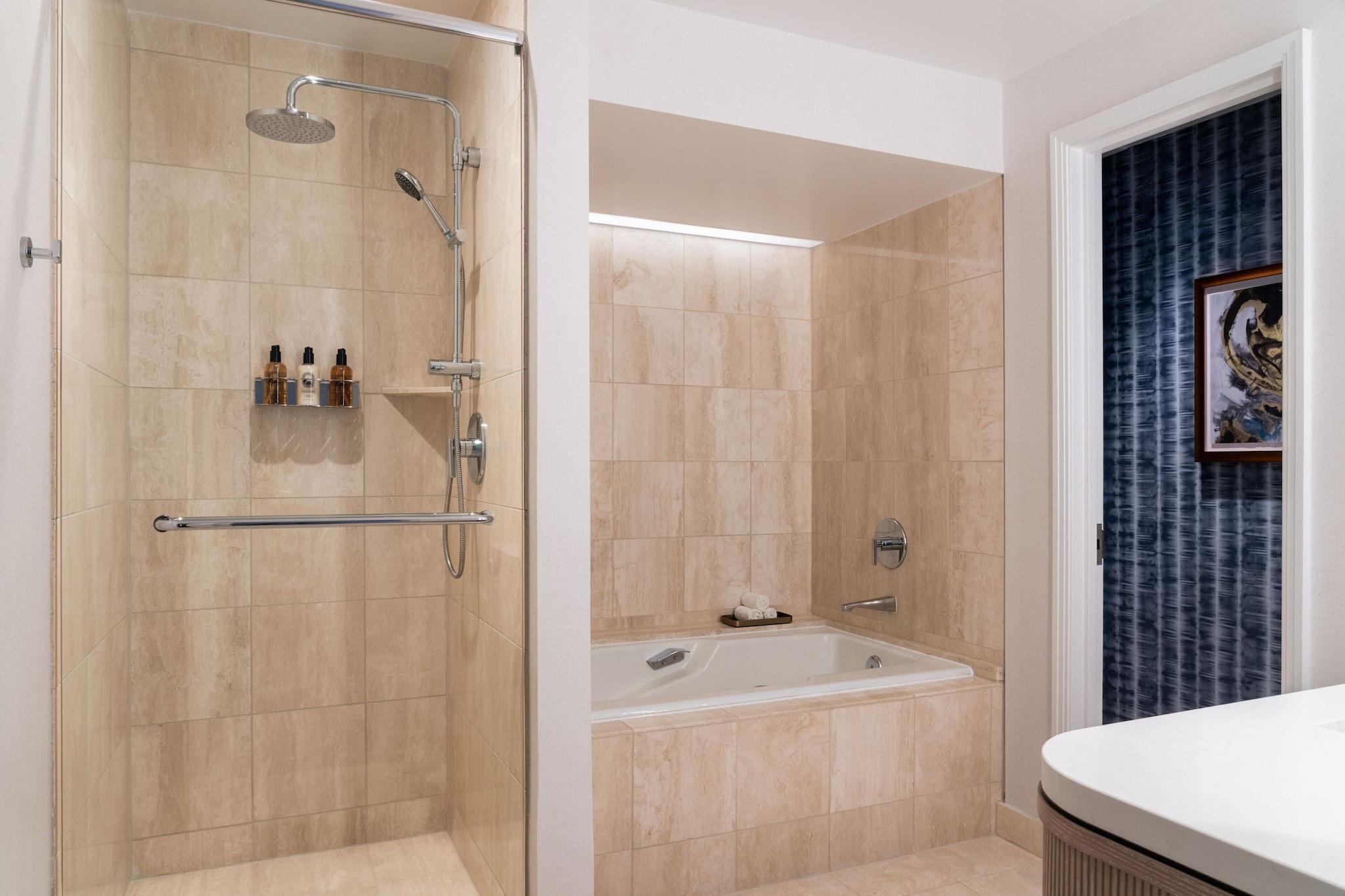 Double Club King Bed