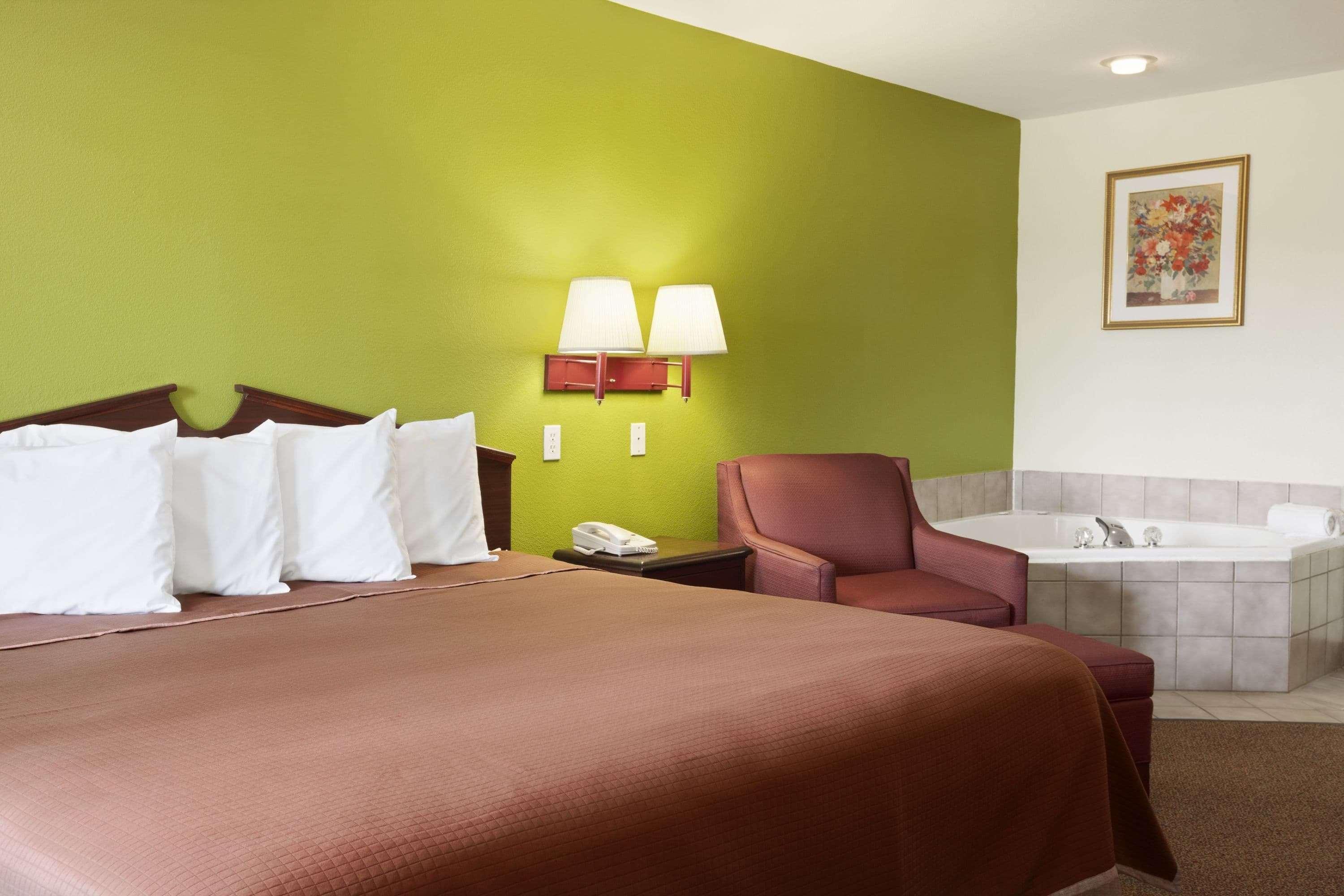 Suite King Bed Non Smoking