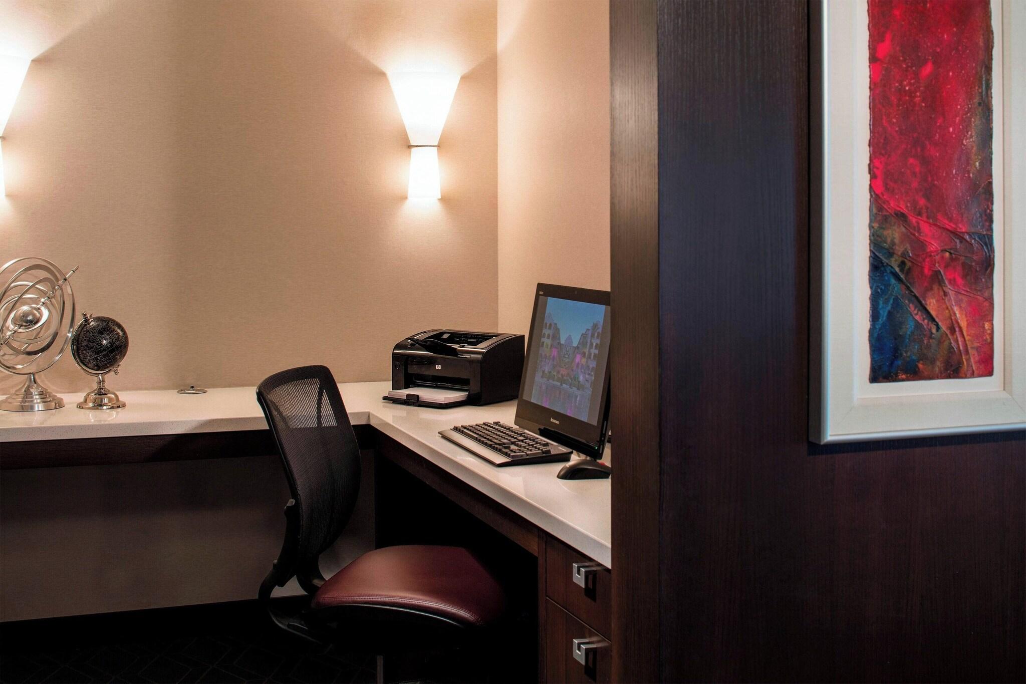 Double Deluxe King Bed