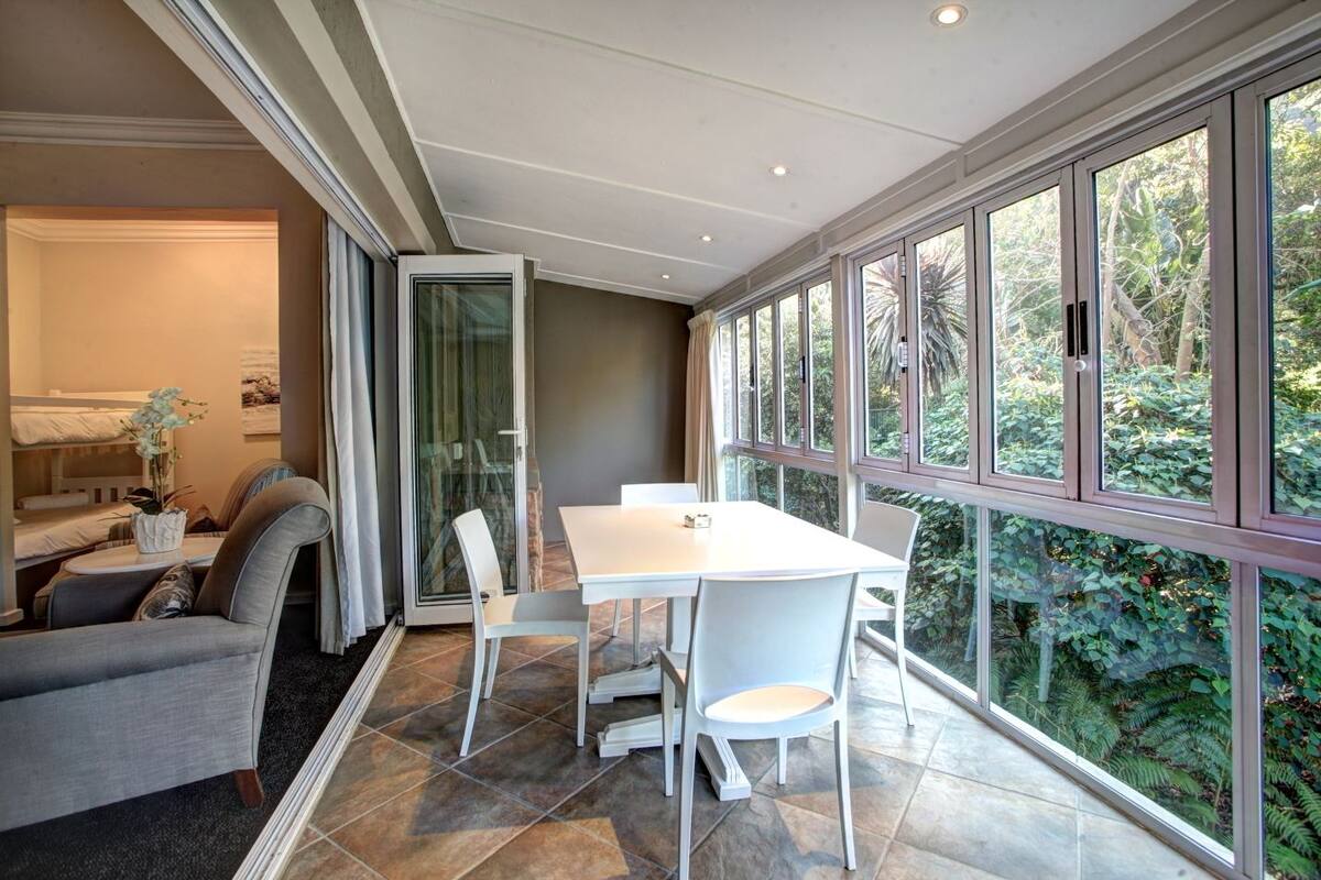 Family Room King Size Bed