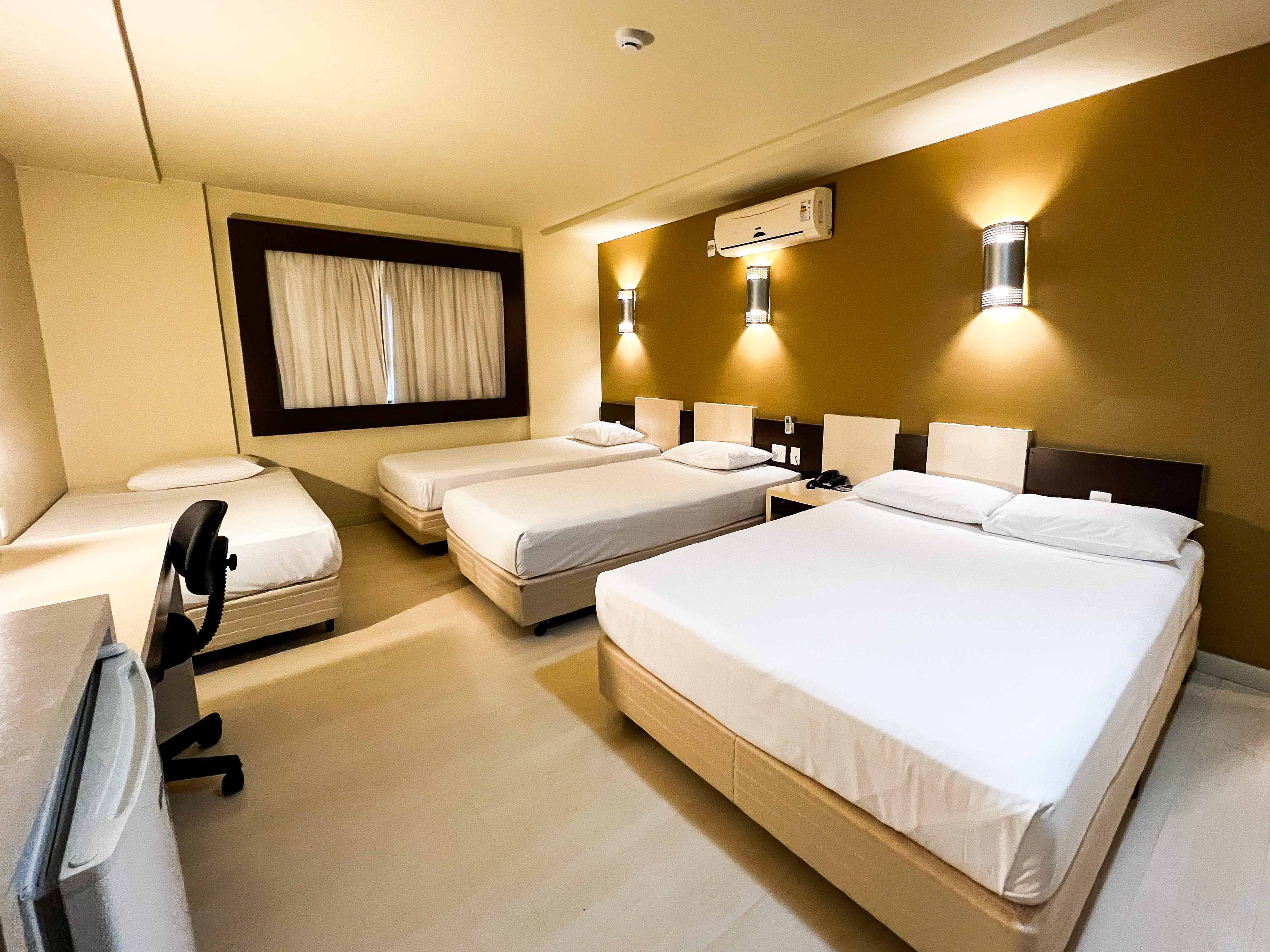 Family Room Superior