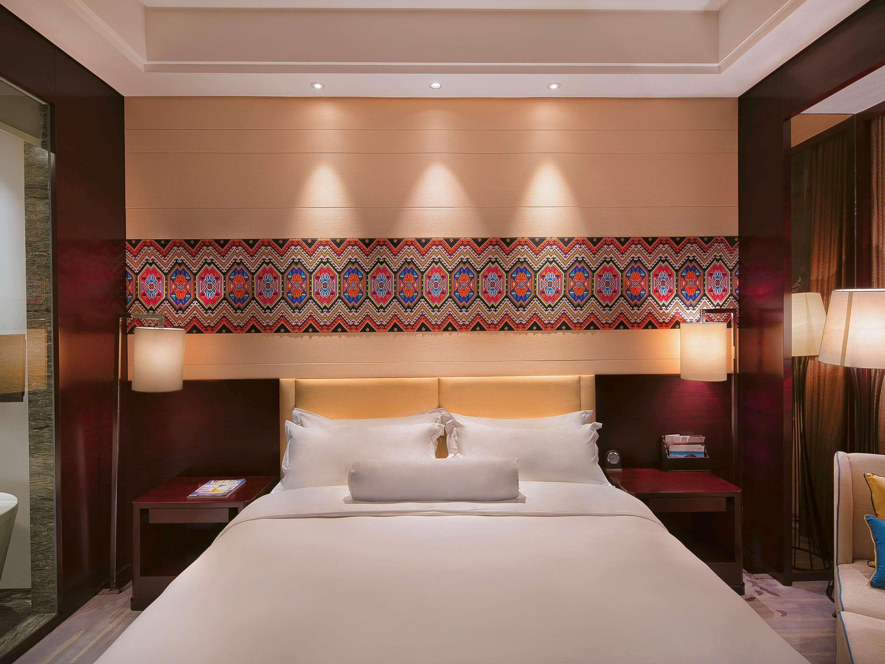 Double Executive King Bed