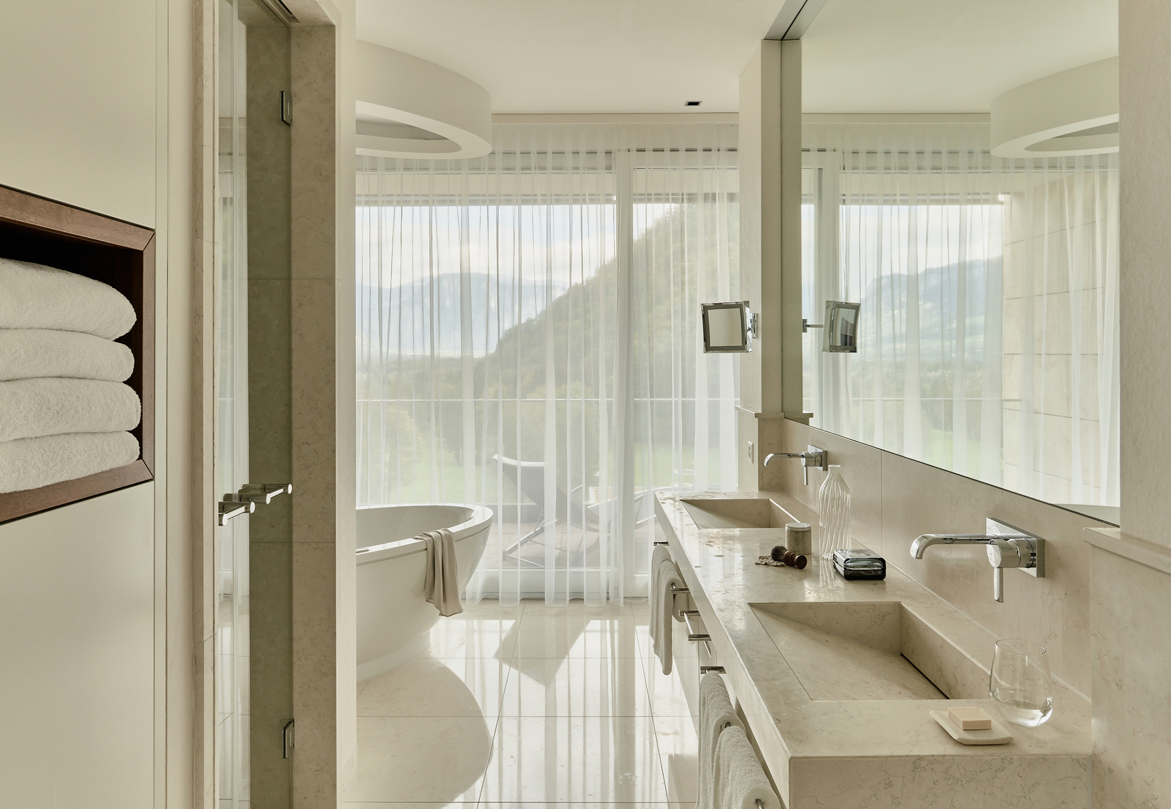 Double or Twin Deluxe