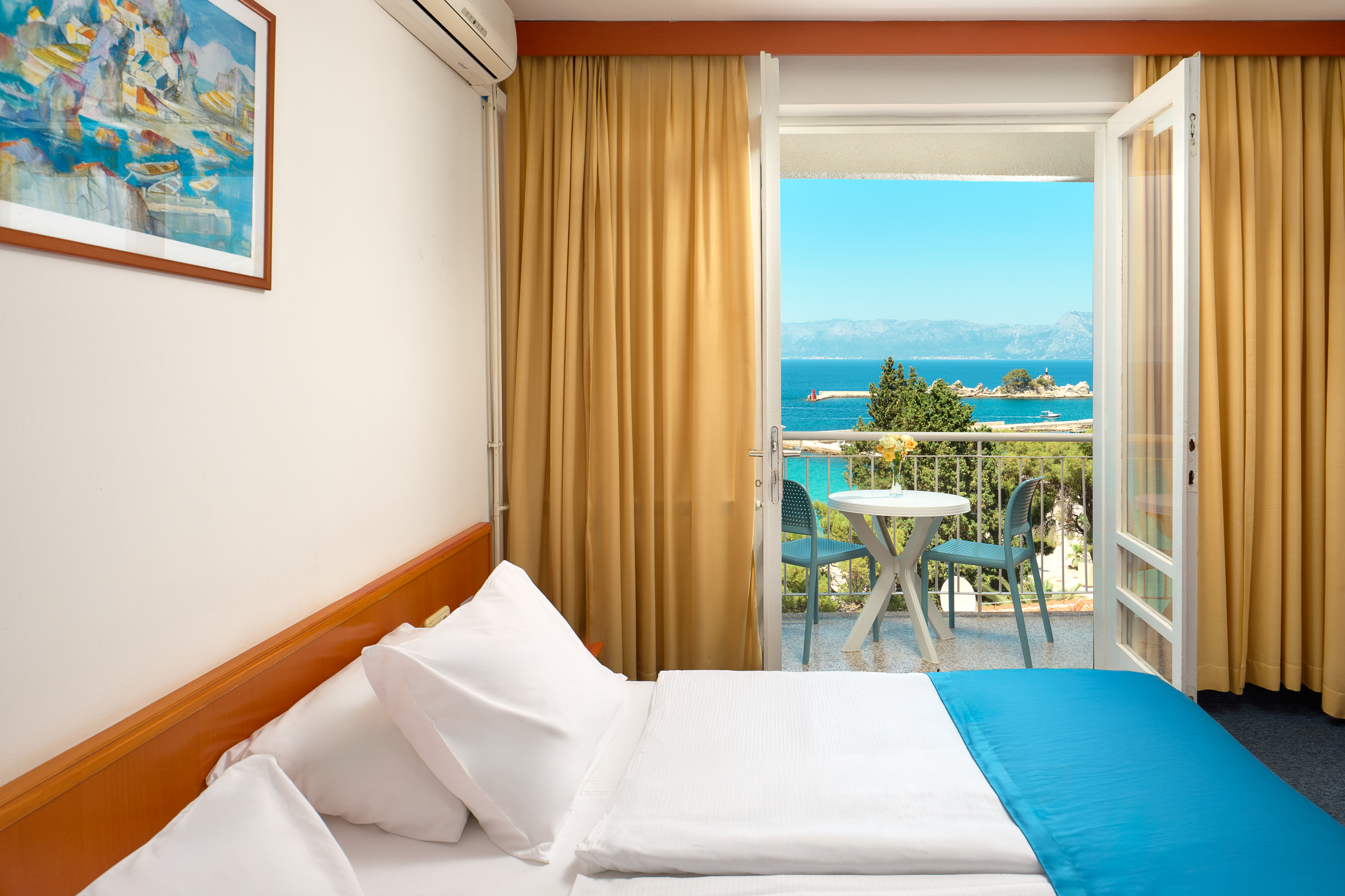 Family Room Sea View with Balcony