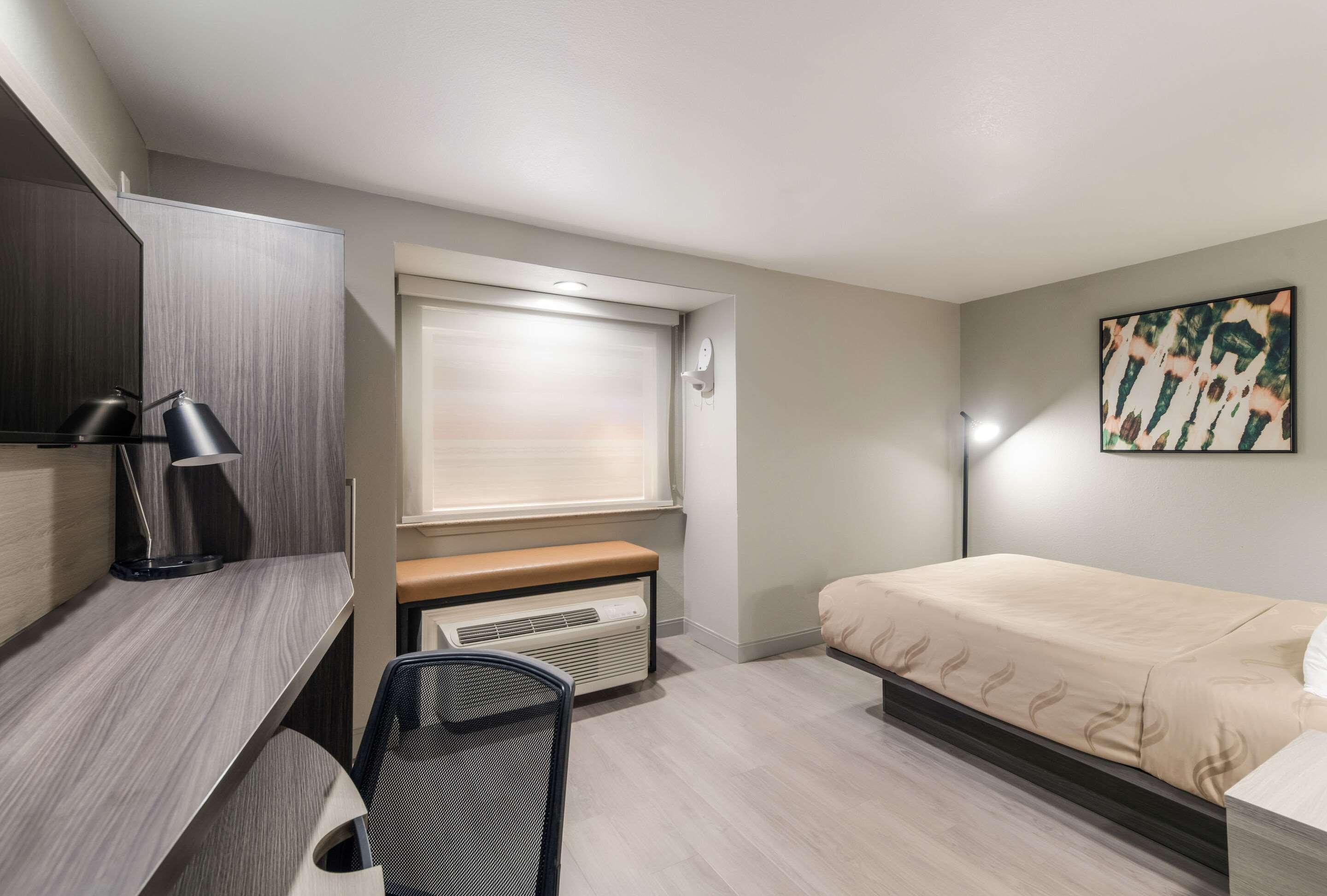 Double Queen Size Bed