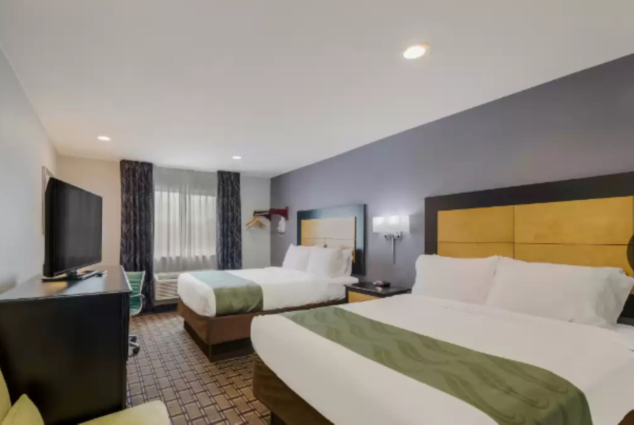 Room Two Double Beds