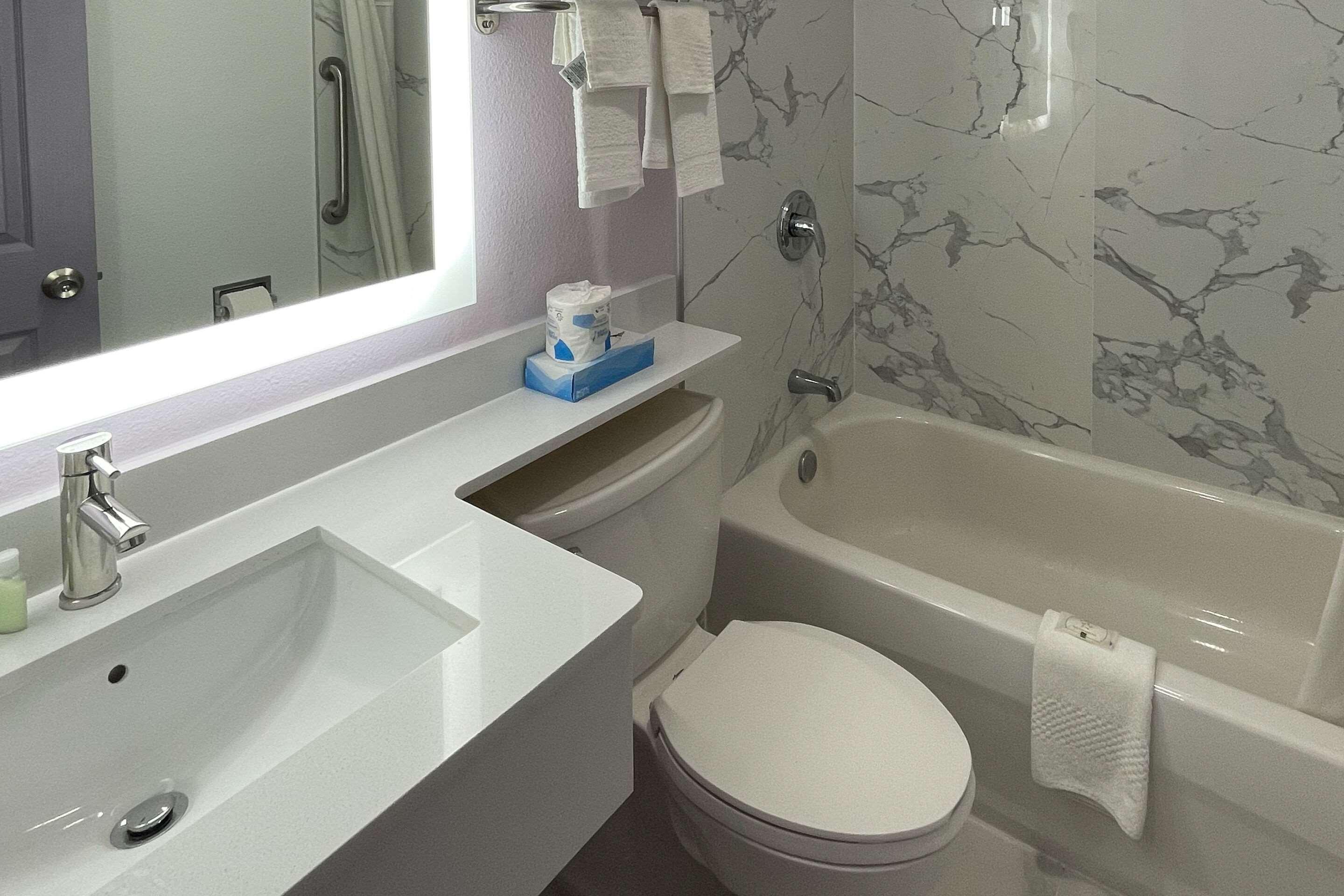 Room Two Double Beds